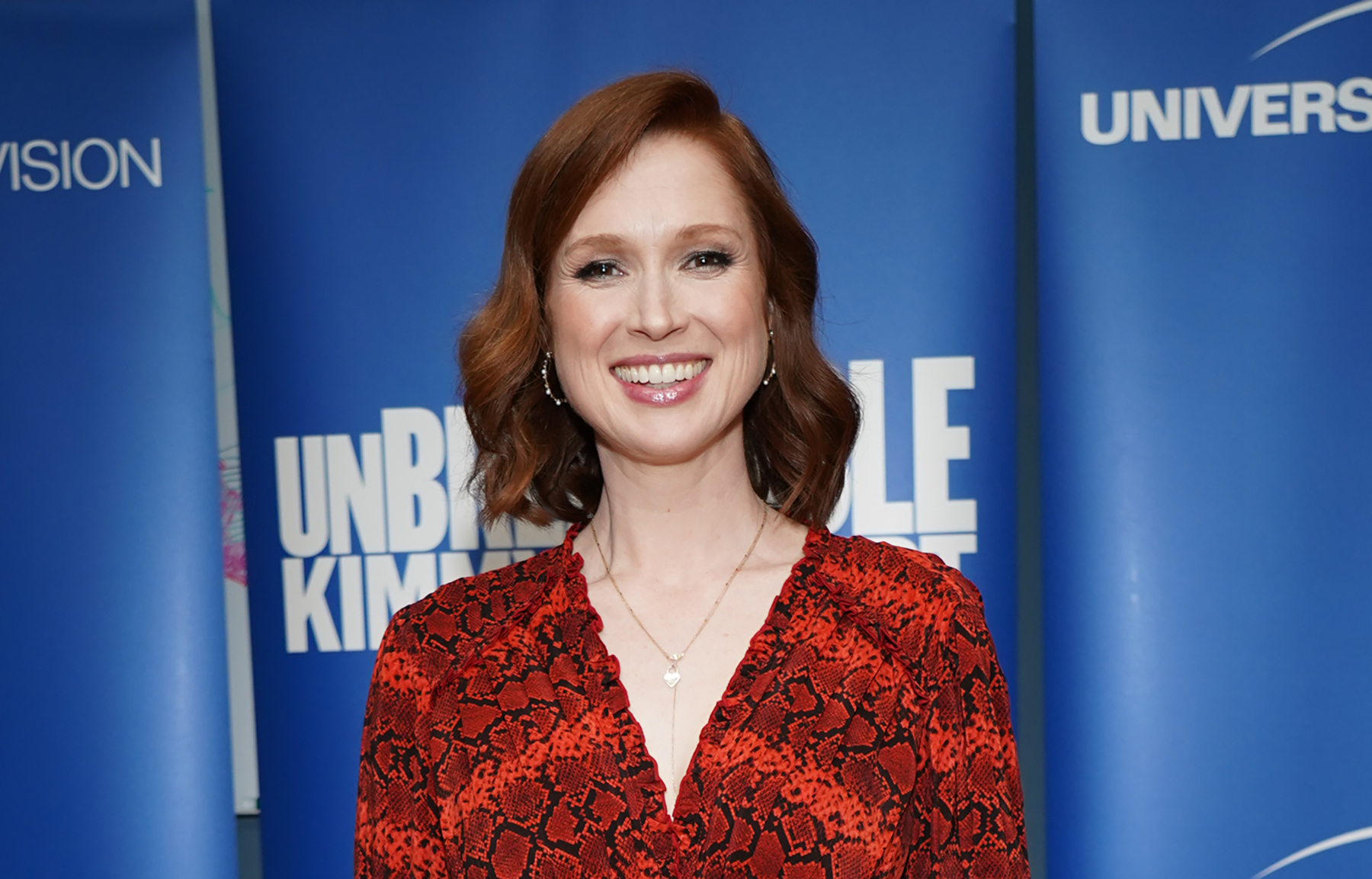 Ellie Kemper S Past As Queen Of The Veiled Prophet Ball Stirs Up Controversy Al Com