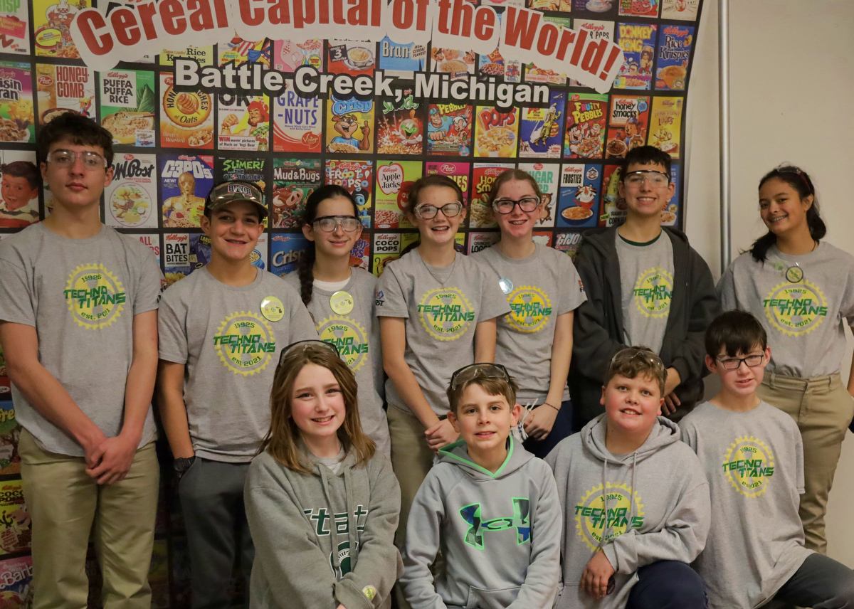 Jackson County robotics teams compete at FIRST Tech Challenge Michigan ...
