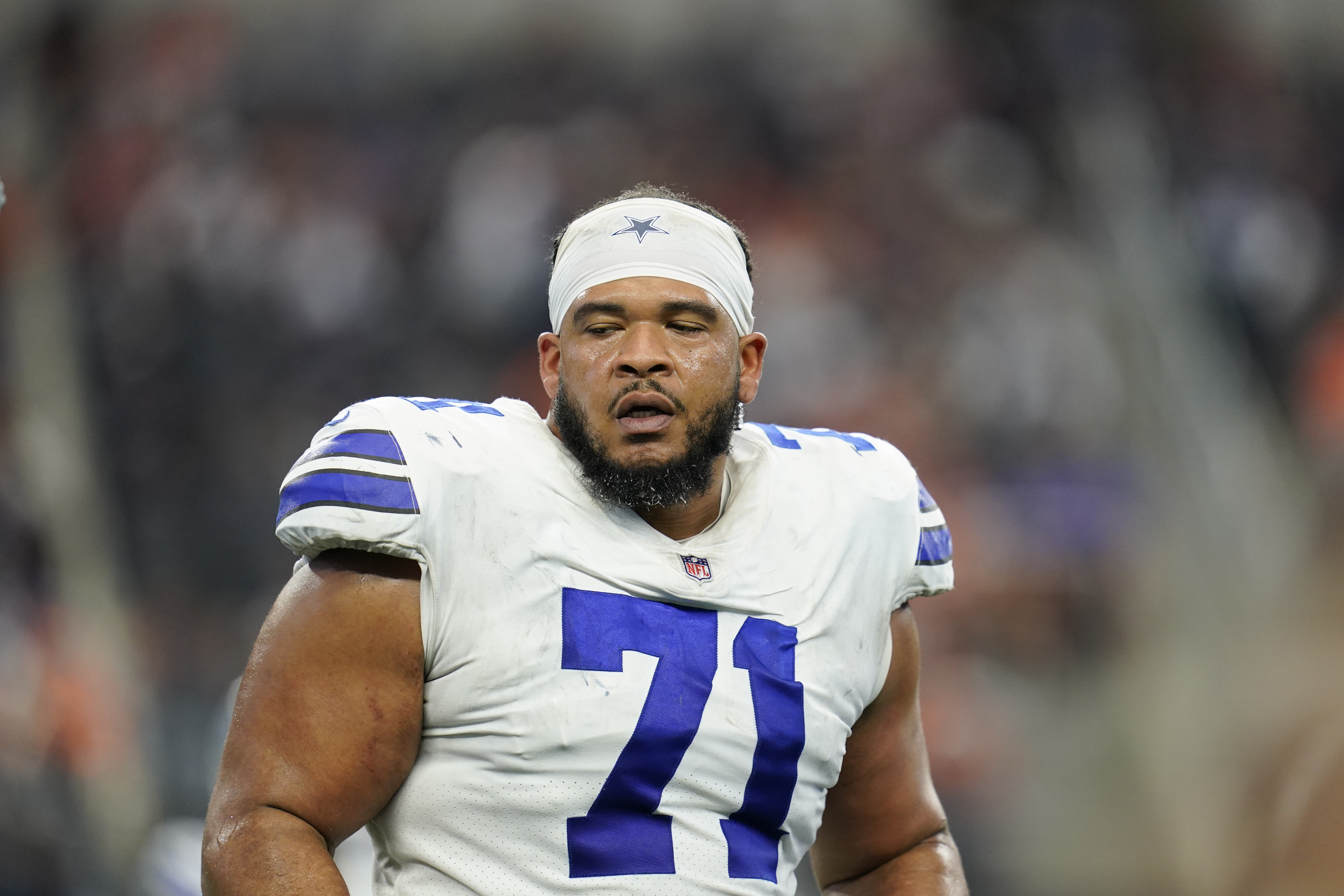 PFF on Twitter: New Cowboys Right Tackle La'el Collins will go up