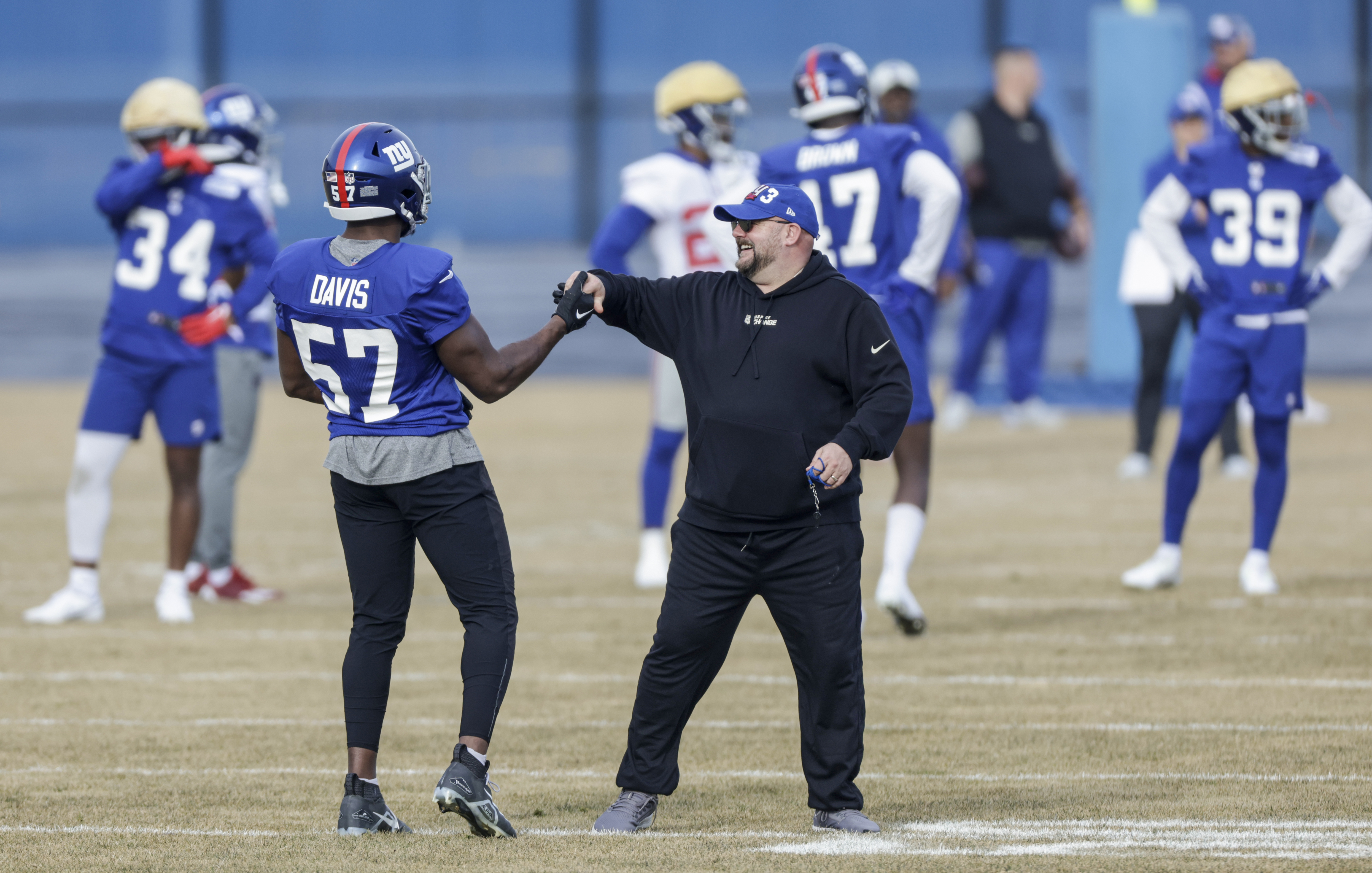 New York Giants practice before final regular-season finale vs. Eagles 