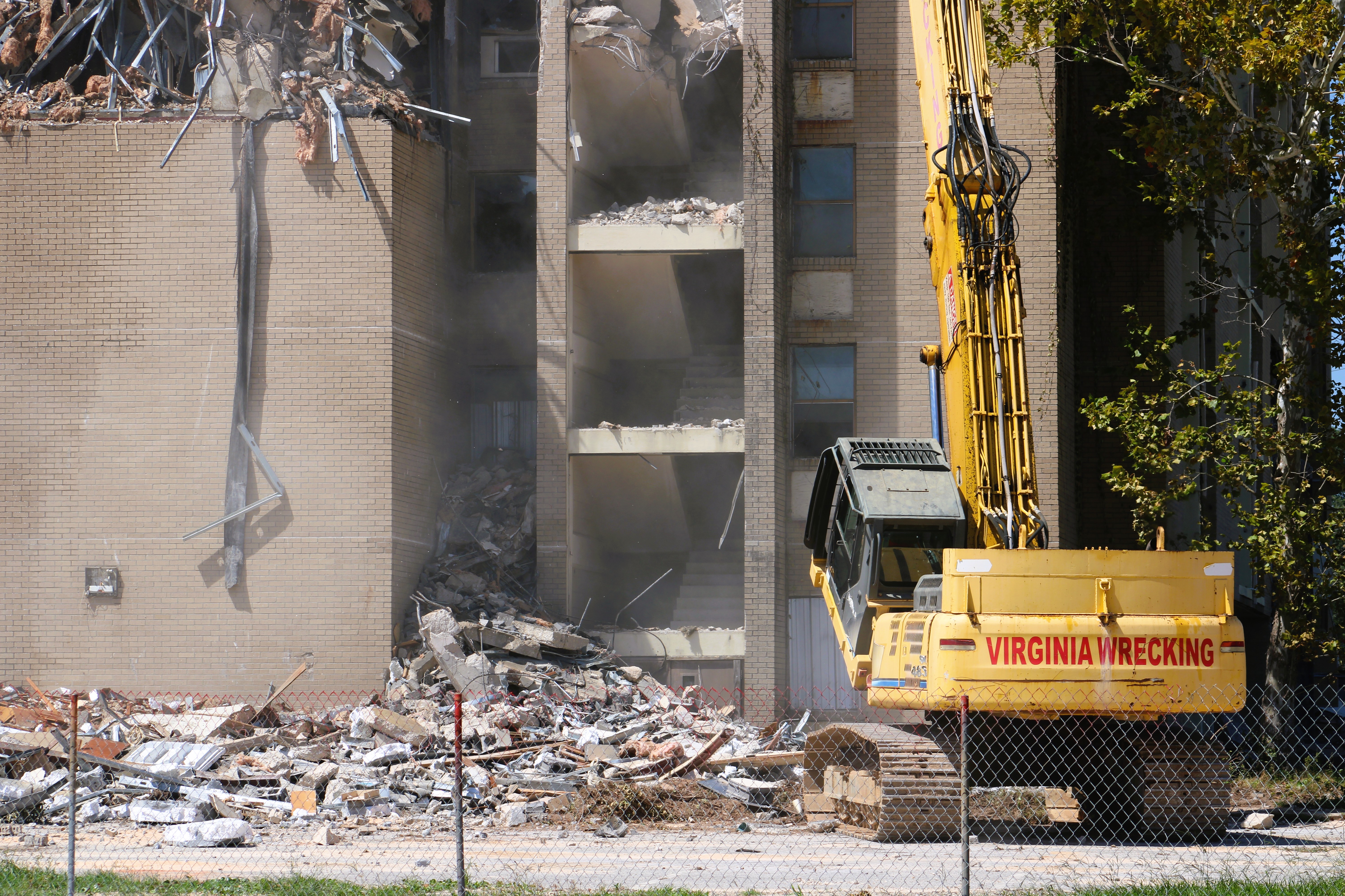 中野テルヲ　My Demolition Work vol.3 Boykin Towers demolition - al.com