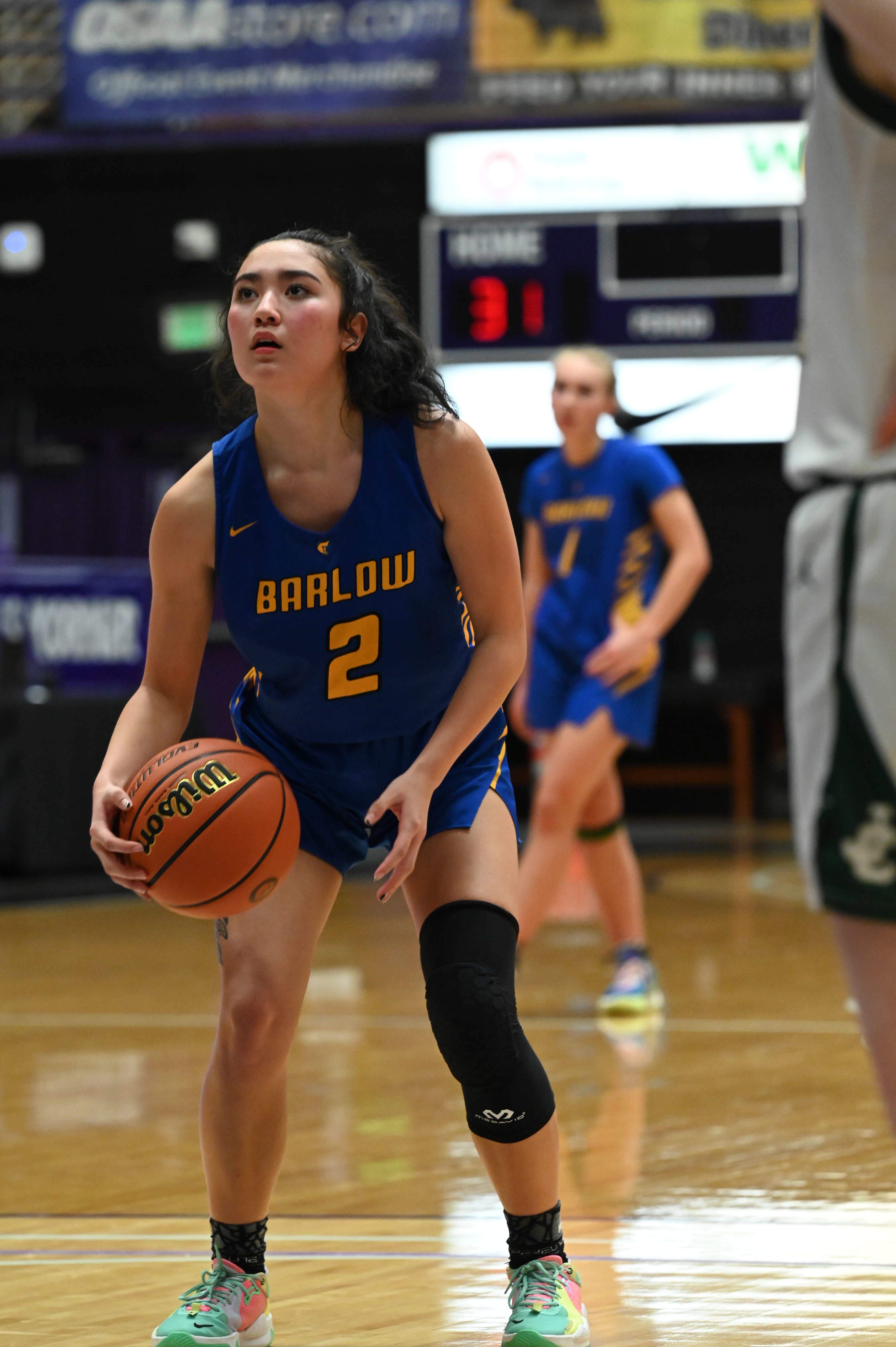 OSAA 6A girls basketball: Jesuit vs Barlow 