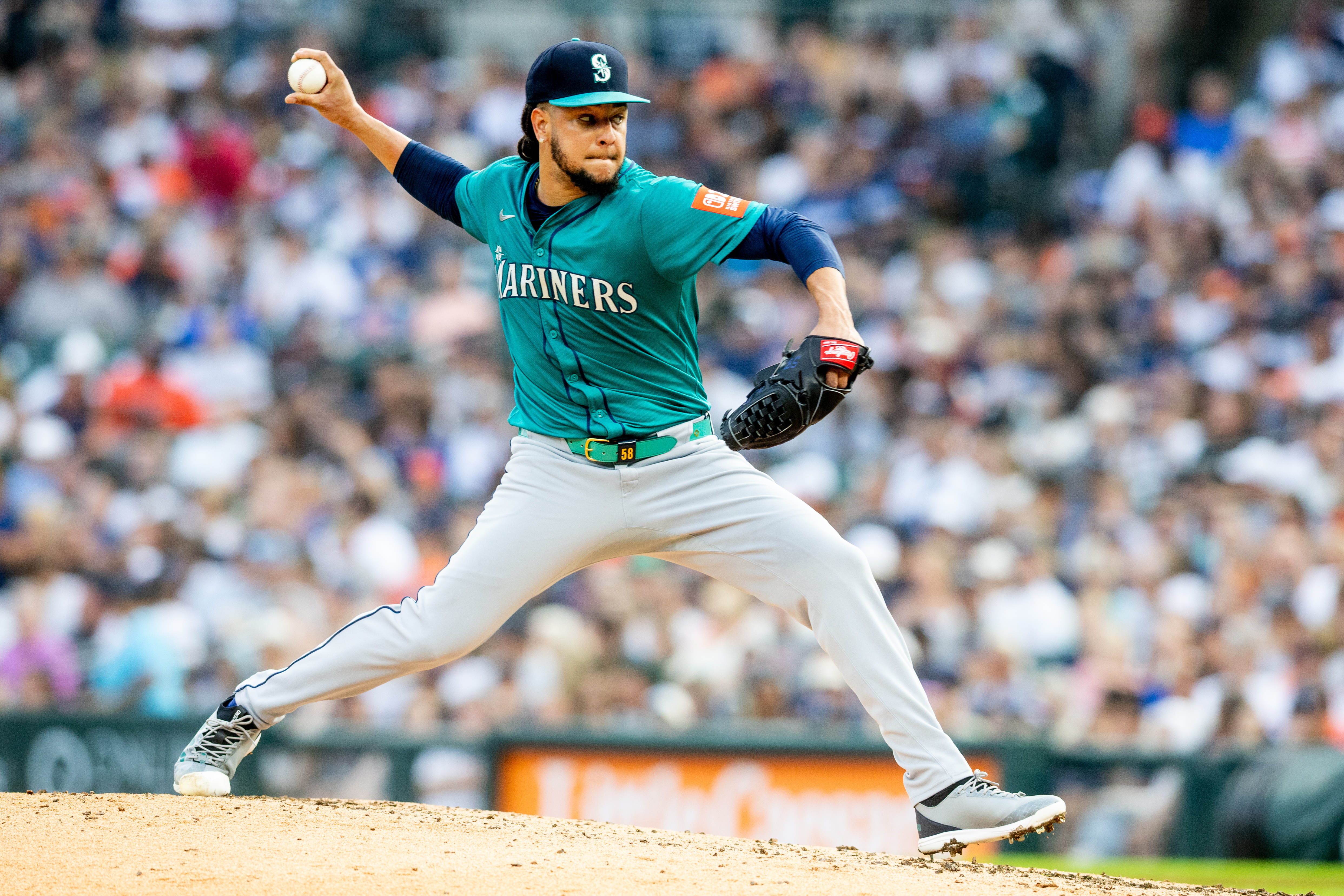 Detroit Tigers host Seattle Mariners, celebrate 25 years of Comerica ...