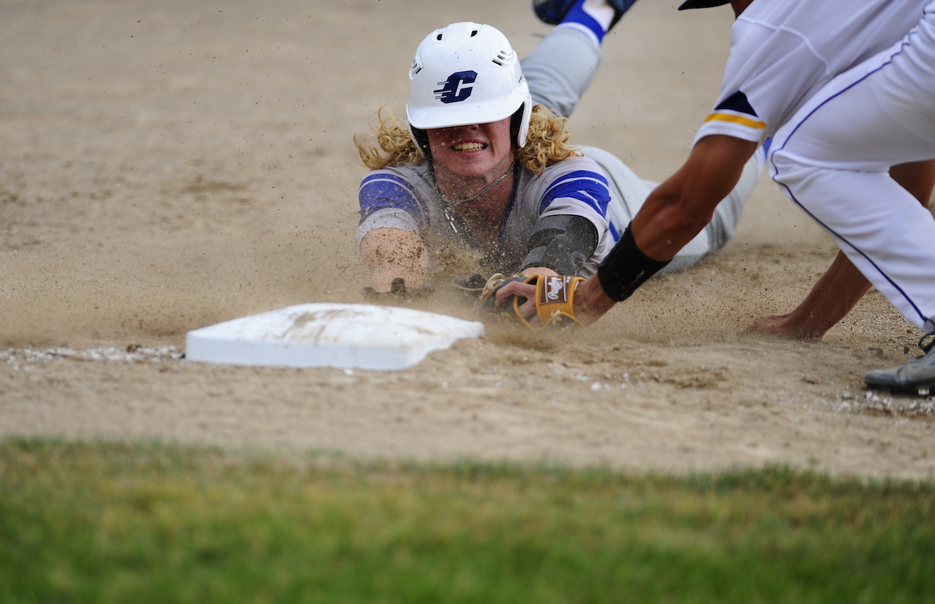 Kalamazoo Christian splits with Centreville in battle of stateranked baseball teams