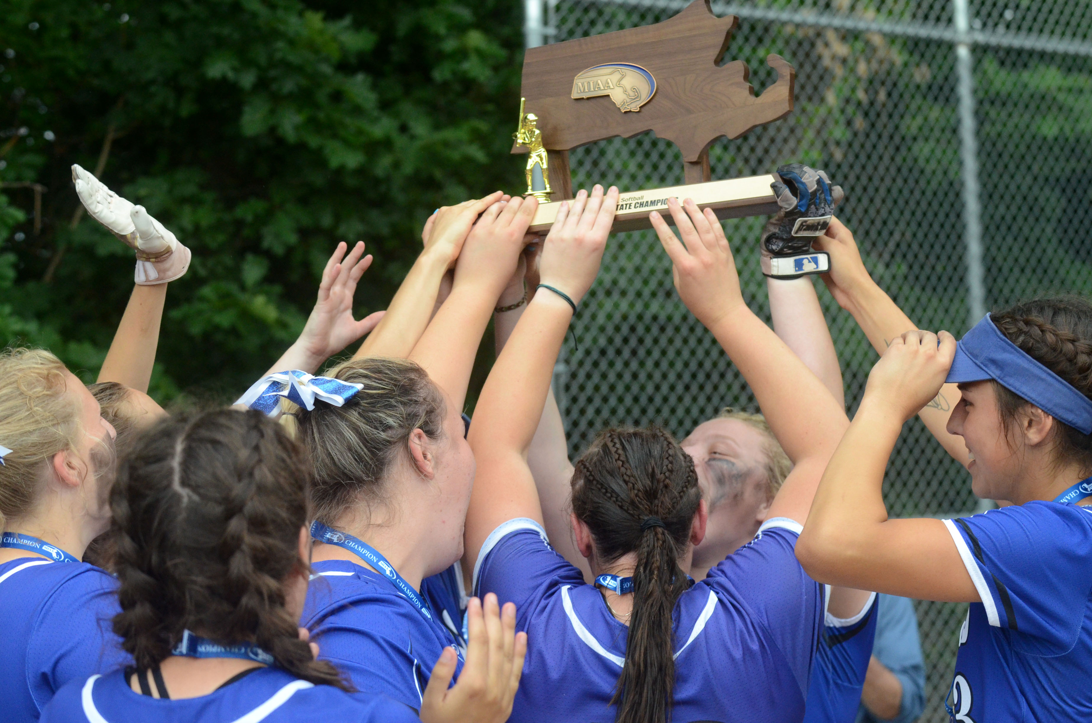 Turners Falls softball defeats Amesbury, wins first state title since 2017