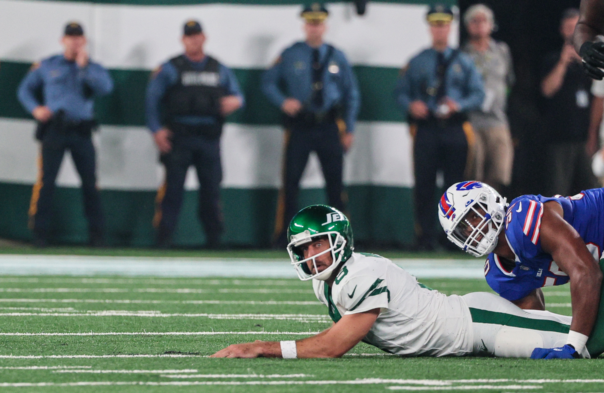 New York Jets quarterback Aaron Rodgers (8) warms up before an NFL football  game against the Buffalo Bills on Monday, Sept. 11, 2023, in East  Rutherford, N.J. (AP Photo/Rusty Jones Stock Photo - Alamy