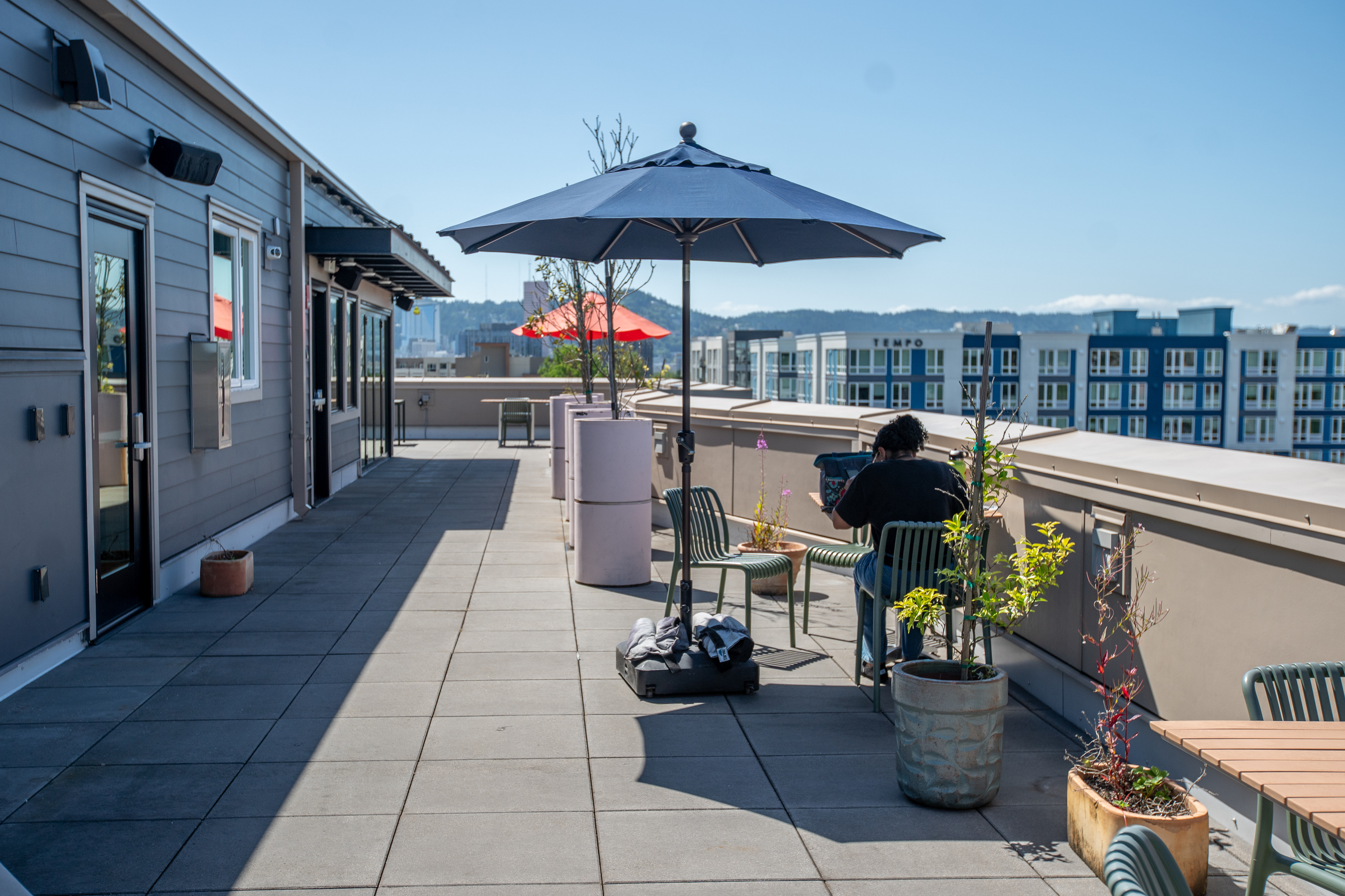 16 x Burnside Recovery Center 2025 - oregonlive.com