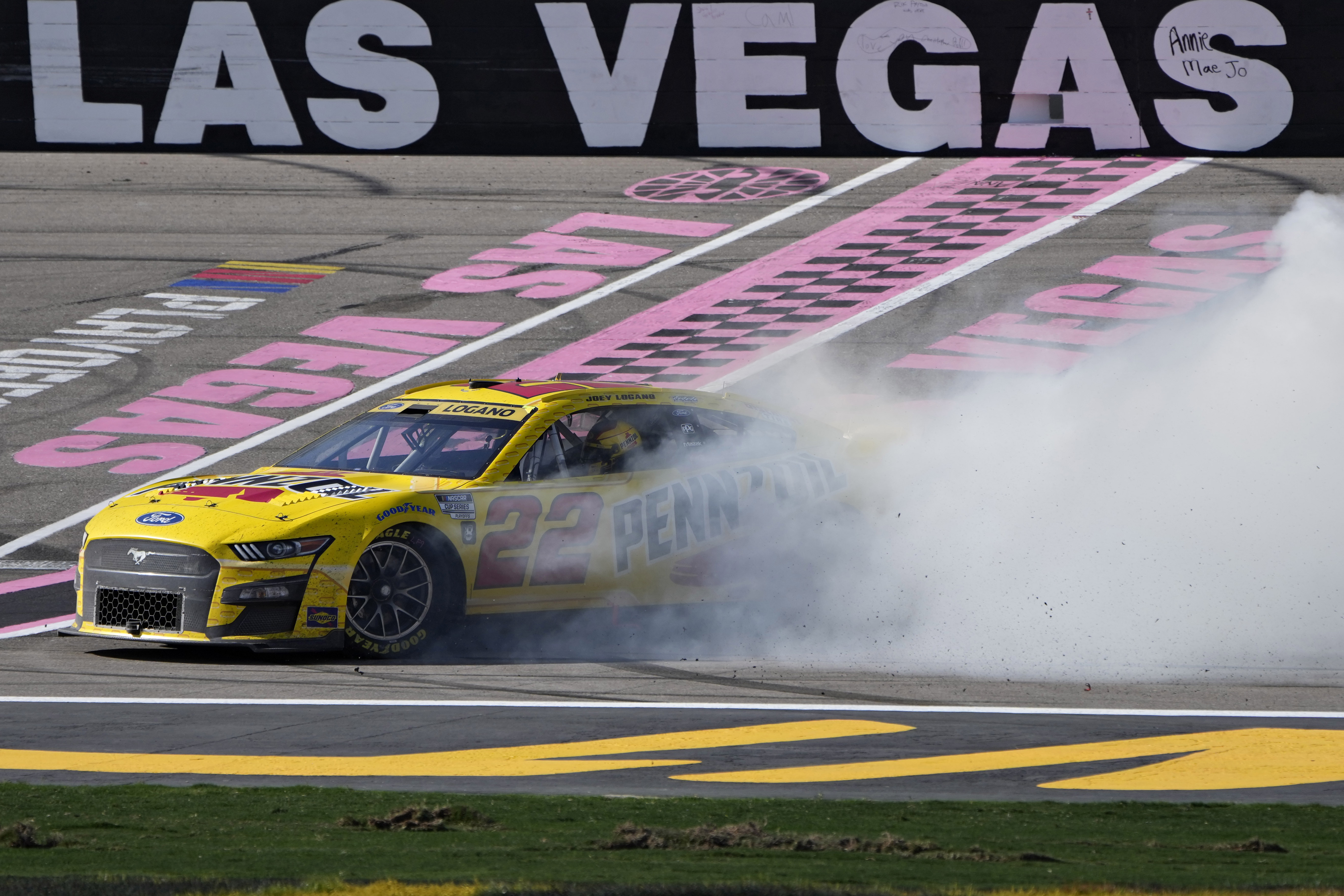 How to Watch the Pennzoil 400 at Las Vegas - NASCAR Cup Series Channel, Stream, Preview