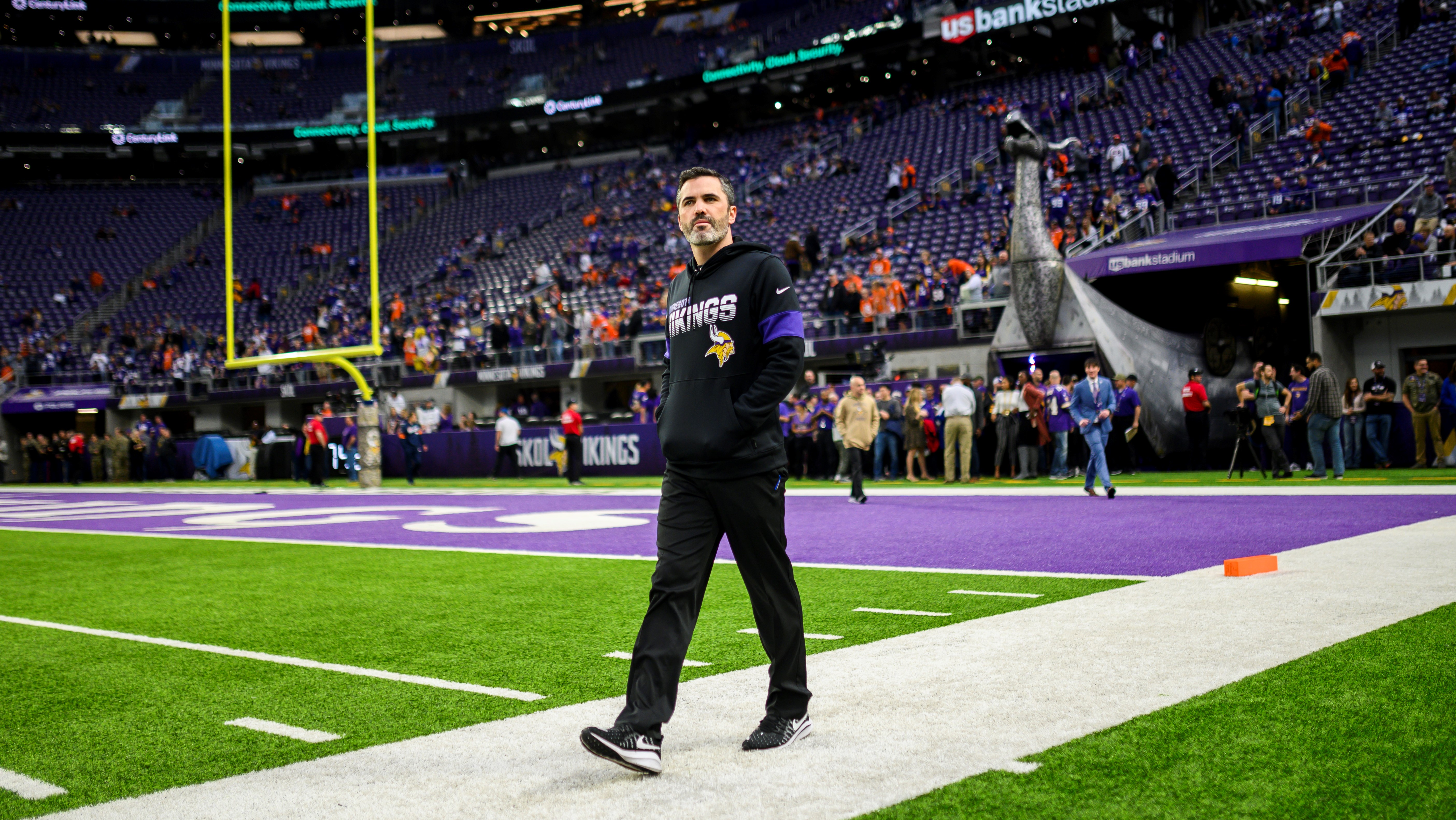 Kevin Stefanski welcomes a packed FirstEnergy Stadium for the first time as  Browns coach