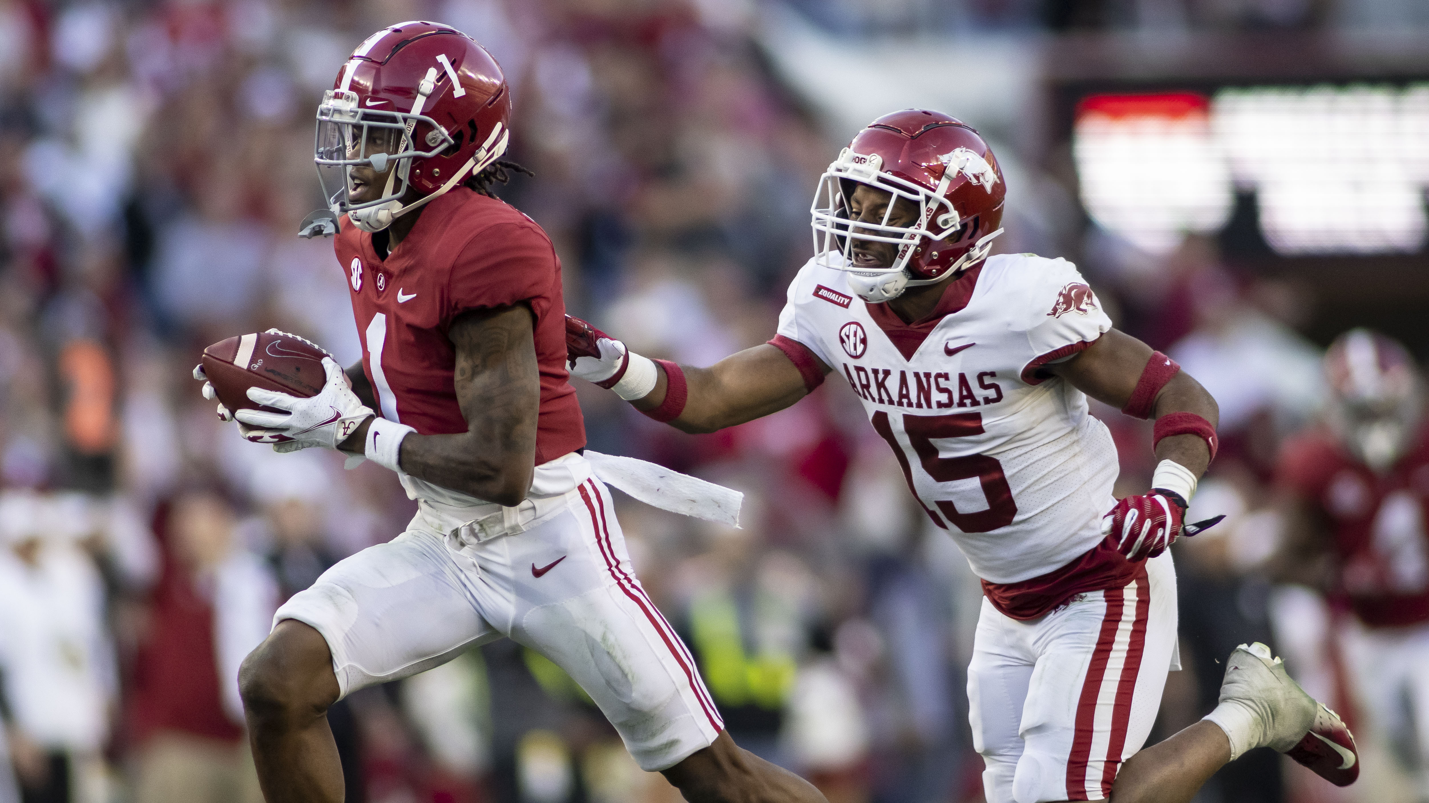 Alabama receiver Jameson Williams named to the Biletnikoff Award