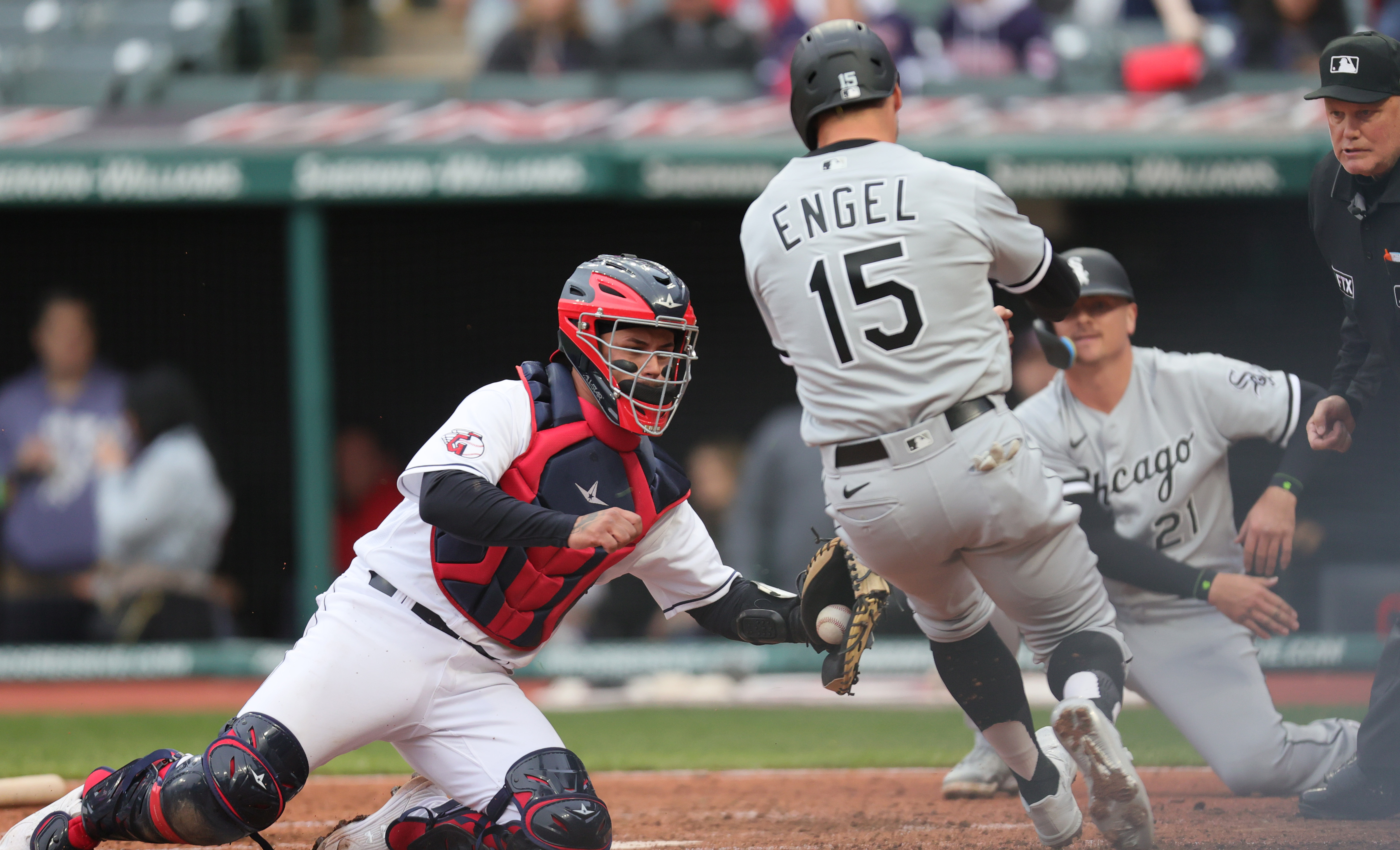 Guardians rookies Steven Kwan, Bryan Lavastida team up to snakebite White  Sox on critical defensive play 