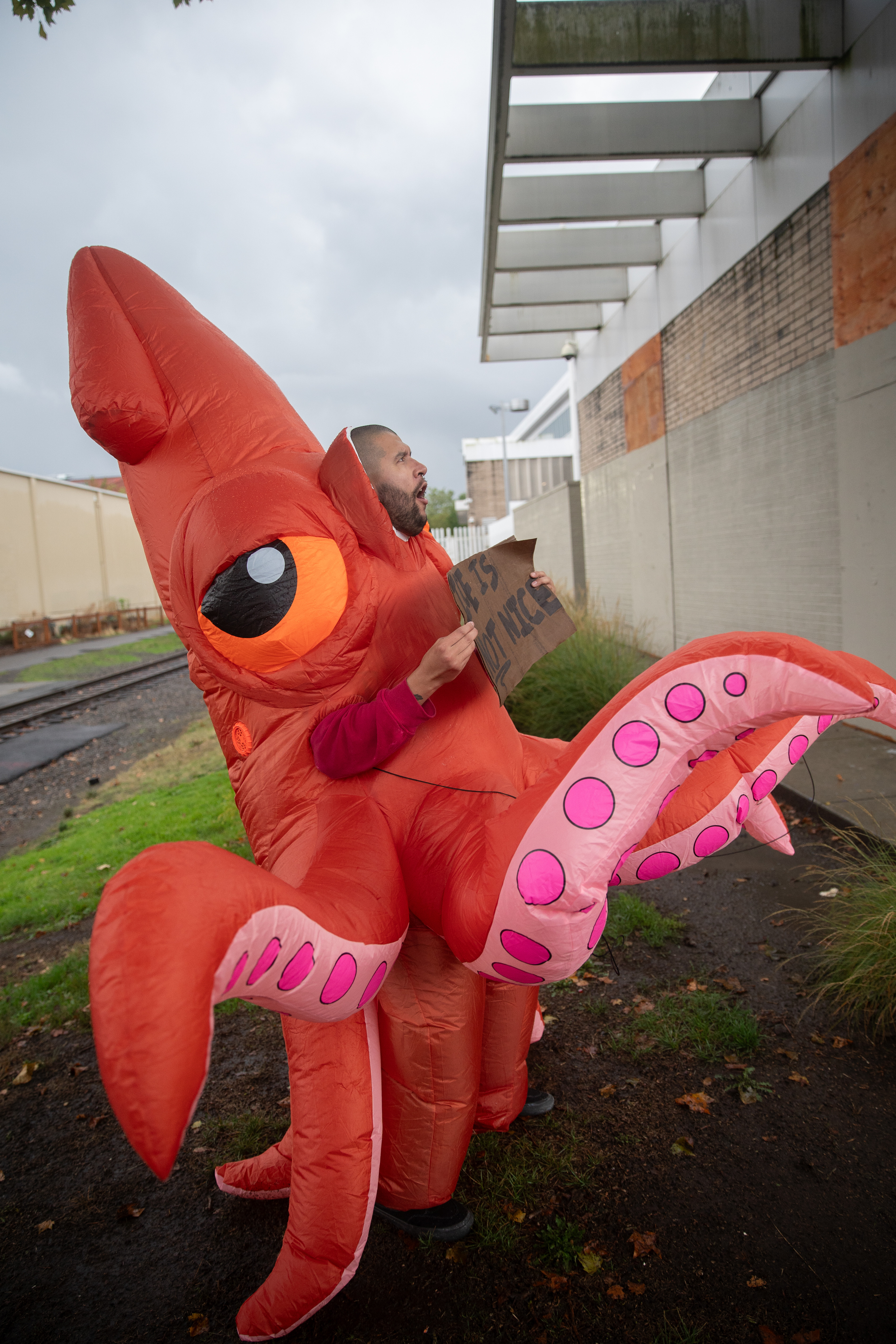 ICE protest inflatables - oregonlive.com