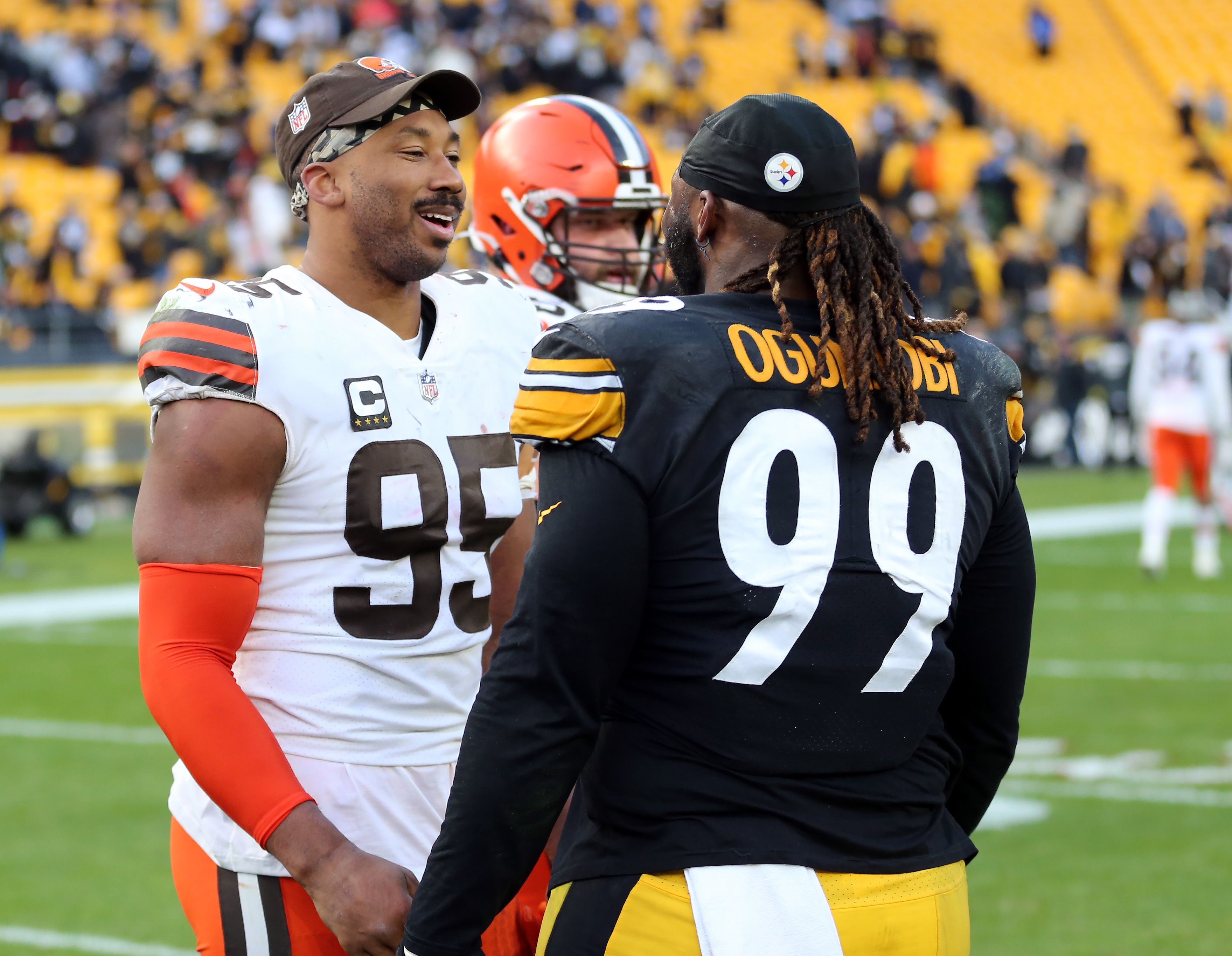 Steelers, DT Larry Ogunjobi Agree To Terms