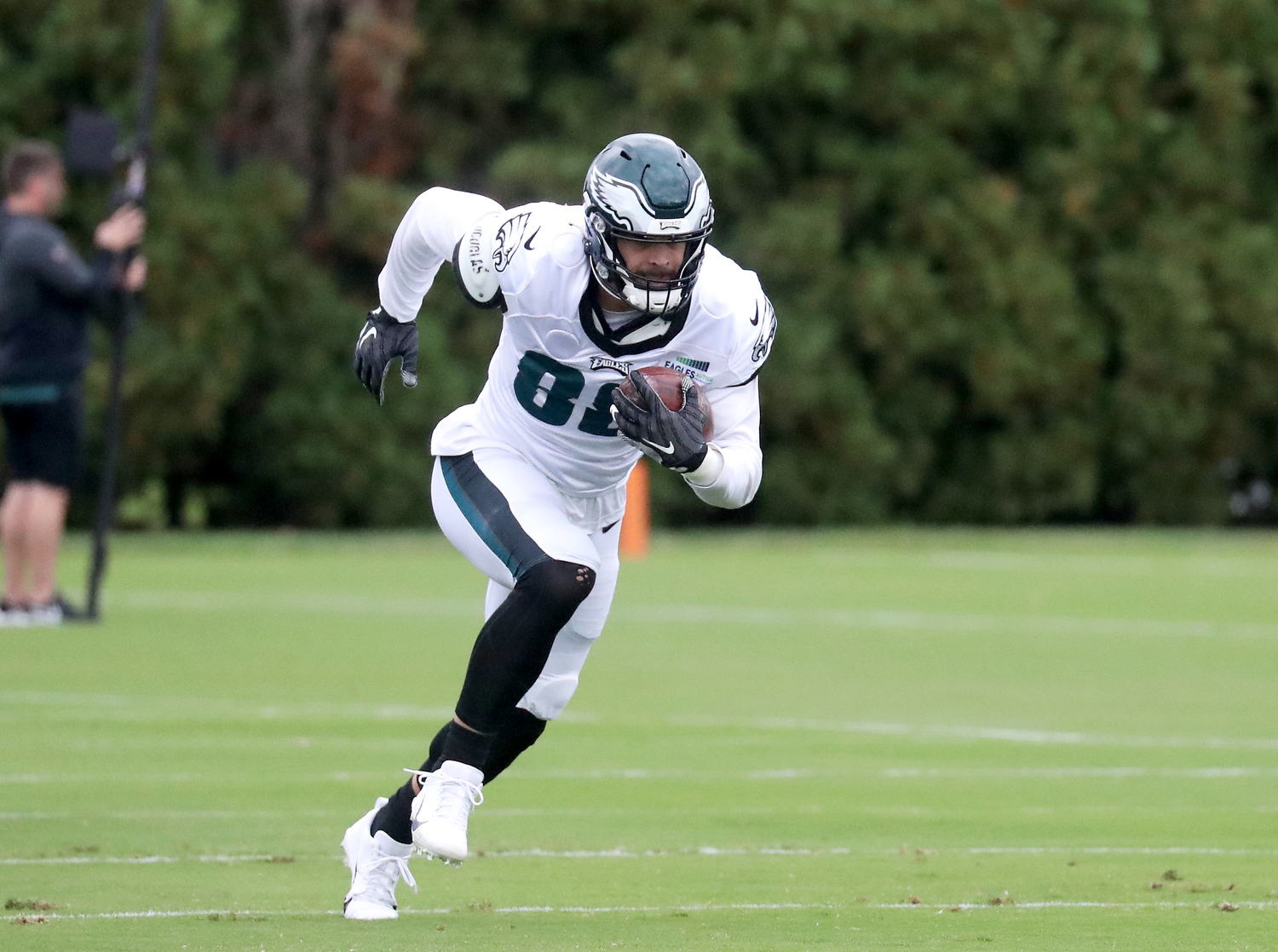 Philadelphia Eagles practice at the NovaCare Complex, Oct. 27, 2021