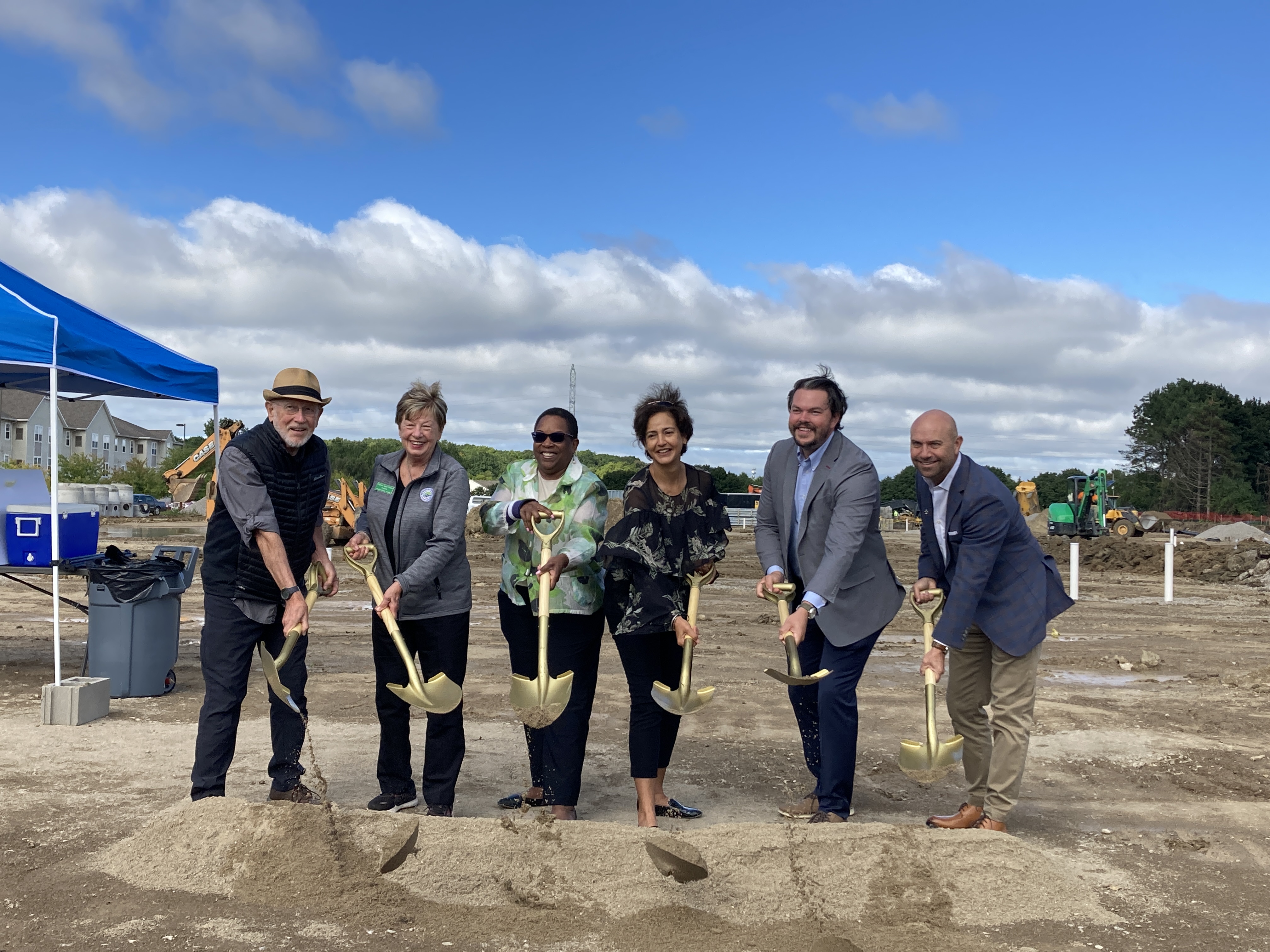 Construction begins on 295-unit affordable housing project in ...