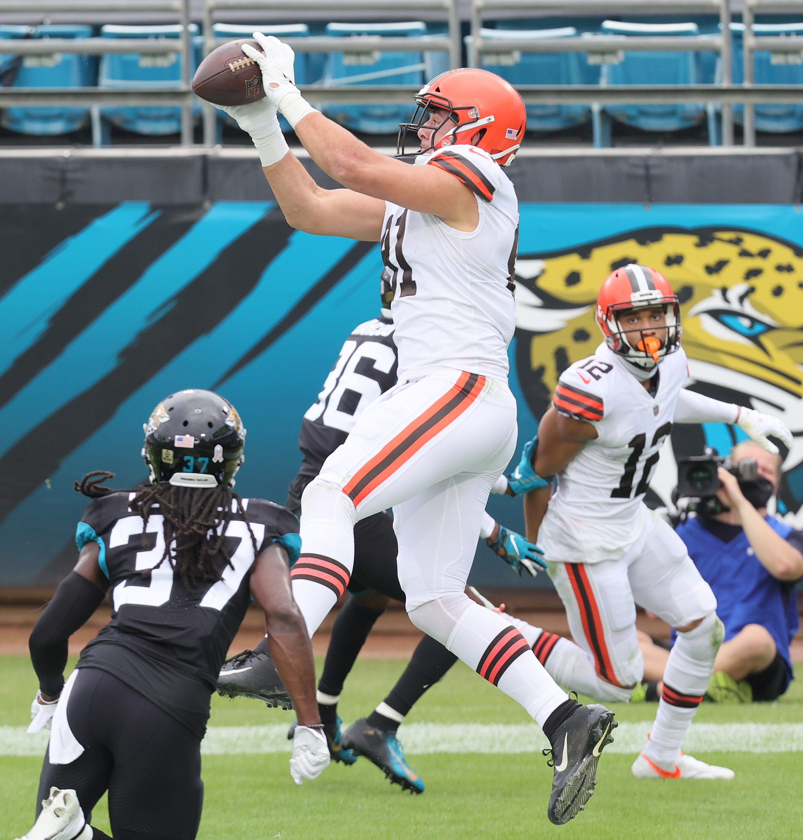 Nick Chubb voted Browns 2020 Ed Block Courage Award recipient