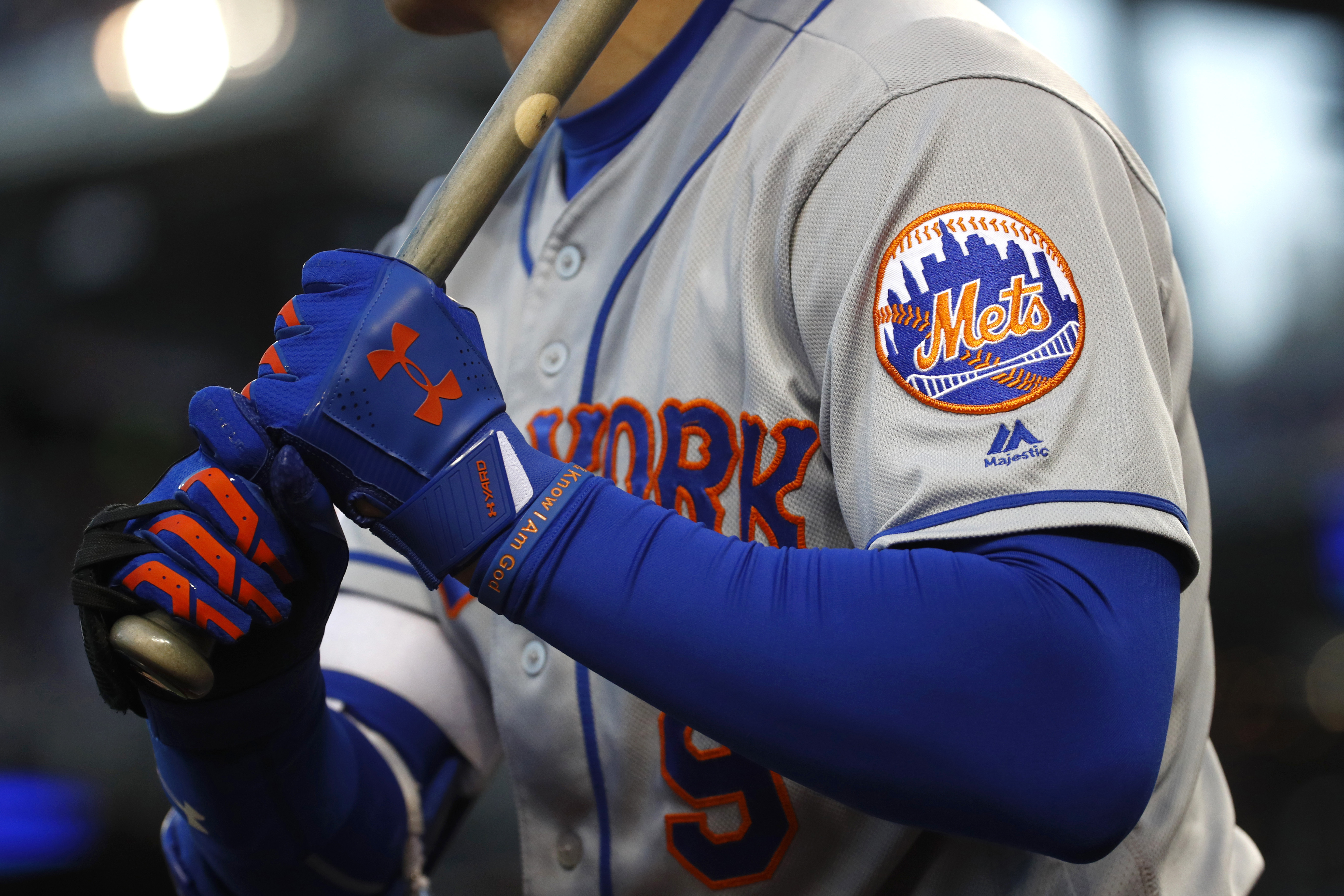 Mets chasing pair of big bats in free agency, MLB insider says 