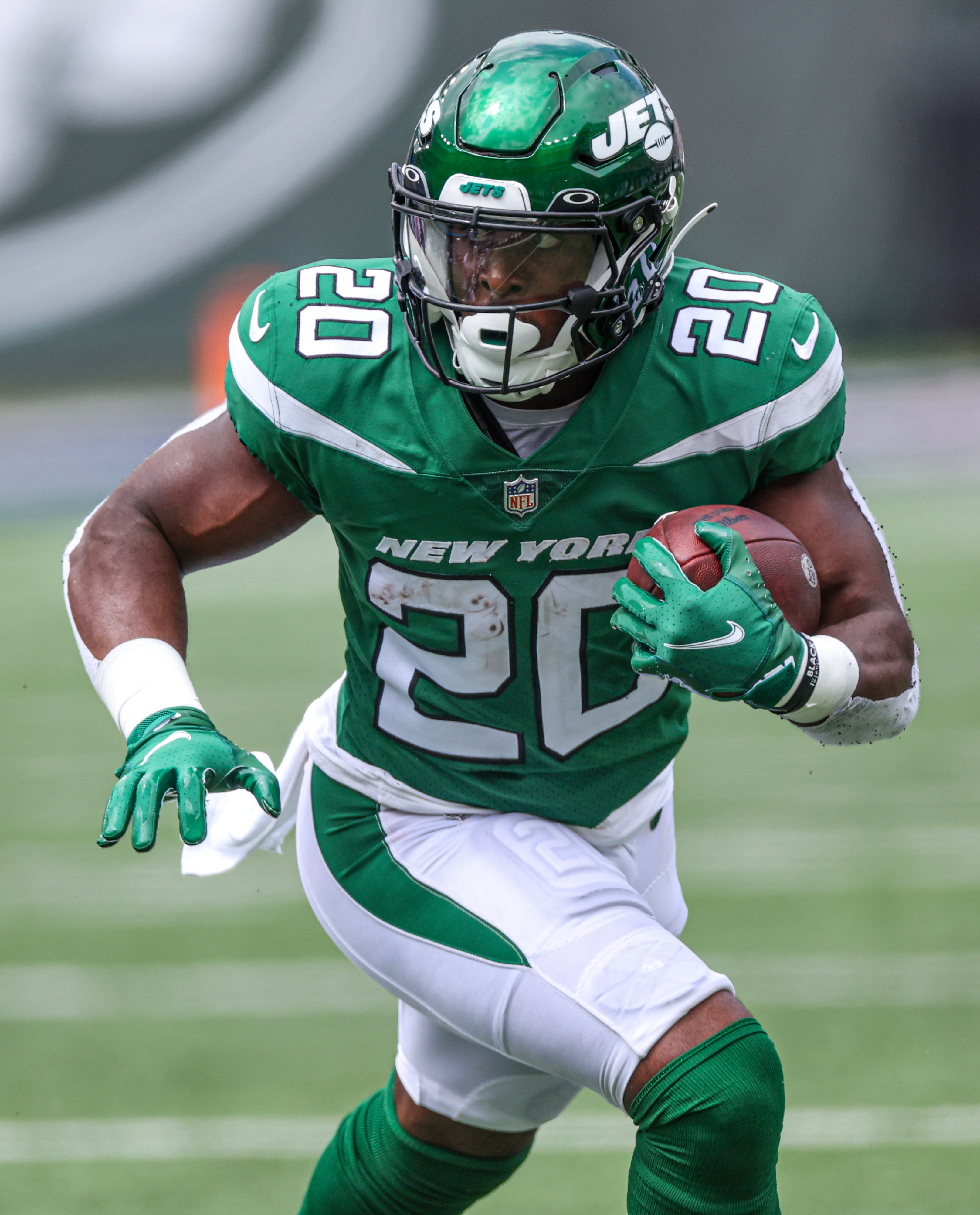 New York Jets cornerback Sauce Gardner (1) runs on a play in the first half  of a preseason NFL football game against the New York Giants, Sunday, Aug.  28, 2022, in East