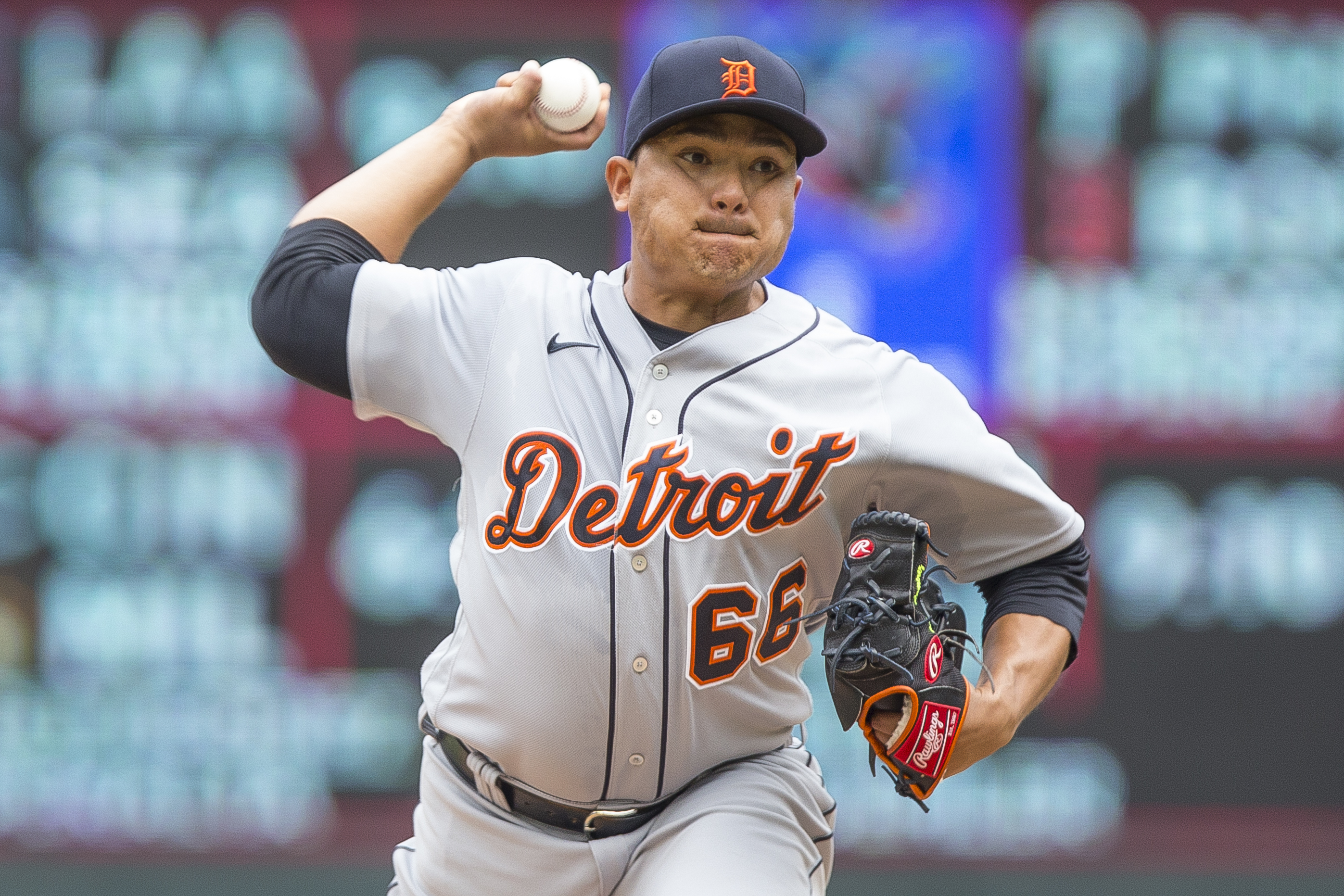 Former Detroit Tigers right-hander called up to join Tampa Bay Rays'  pitching rotation 