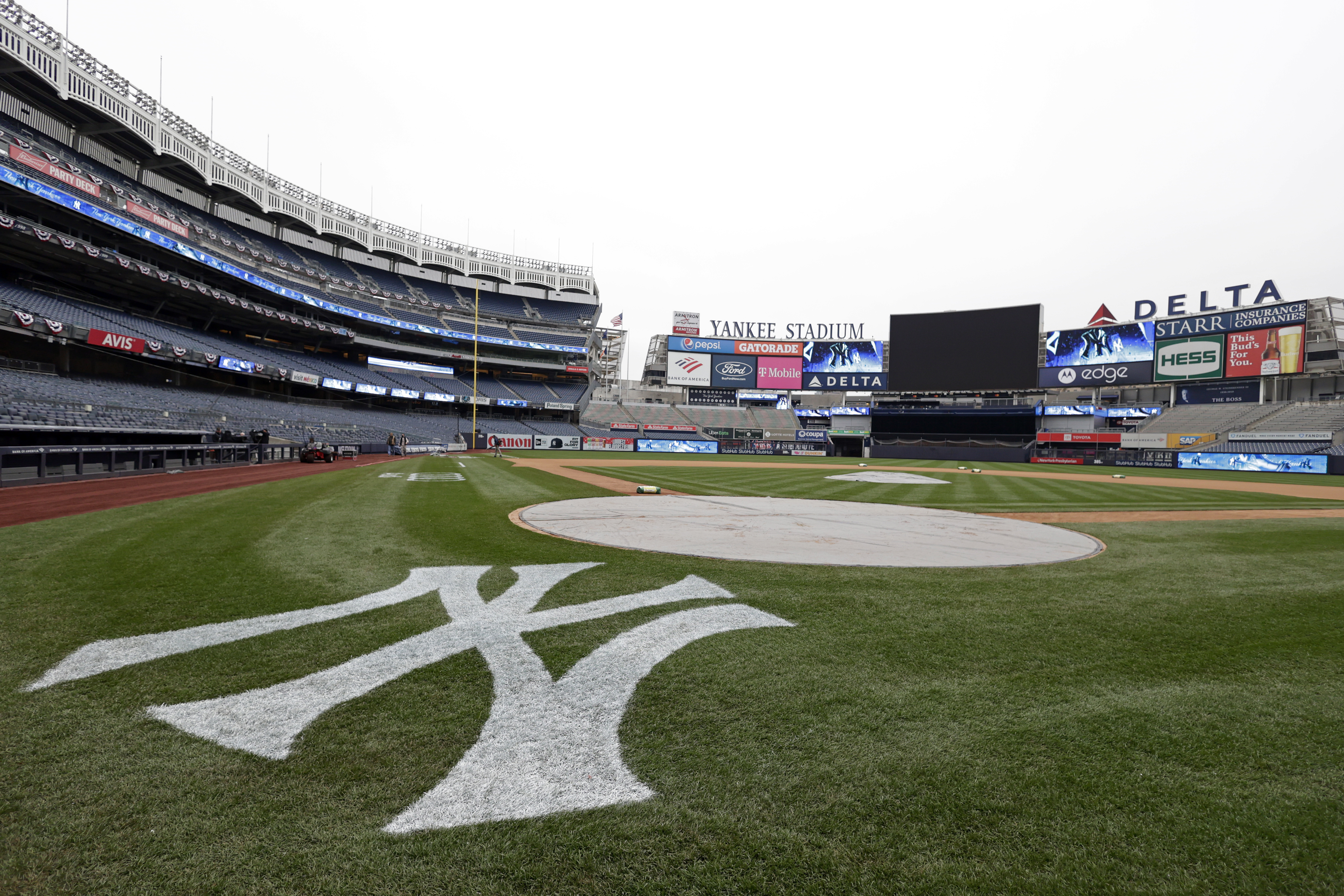 Ex-Yankees outfielder among 15 players invited to Mets spring training 