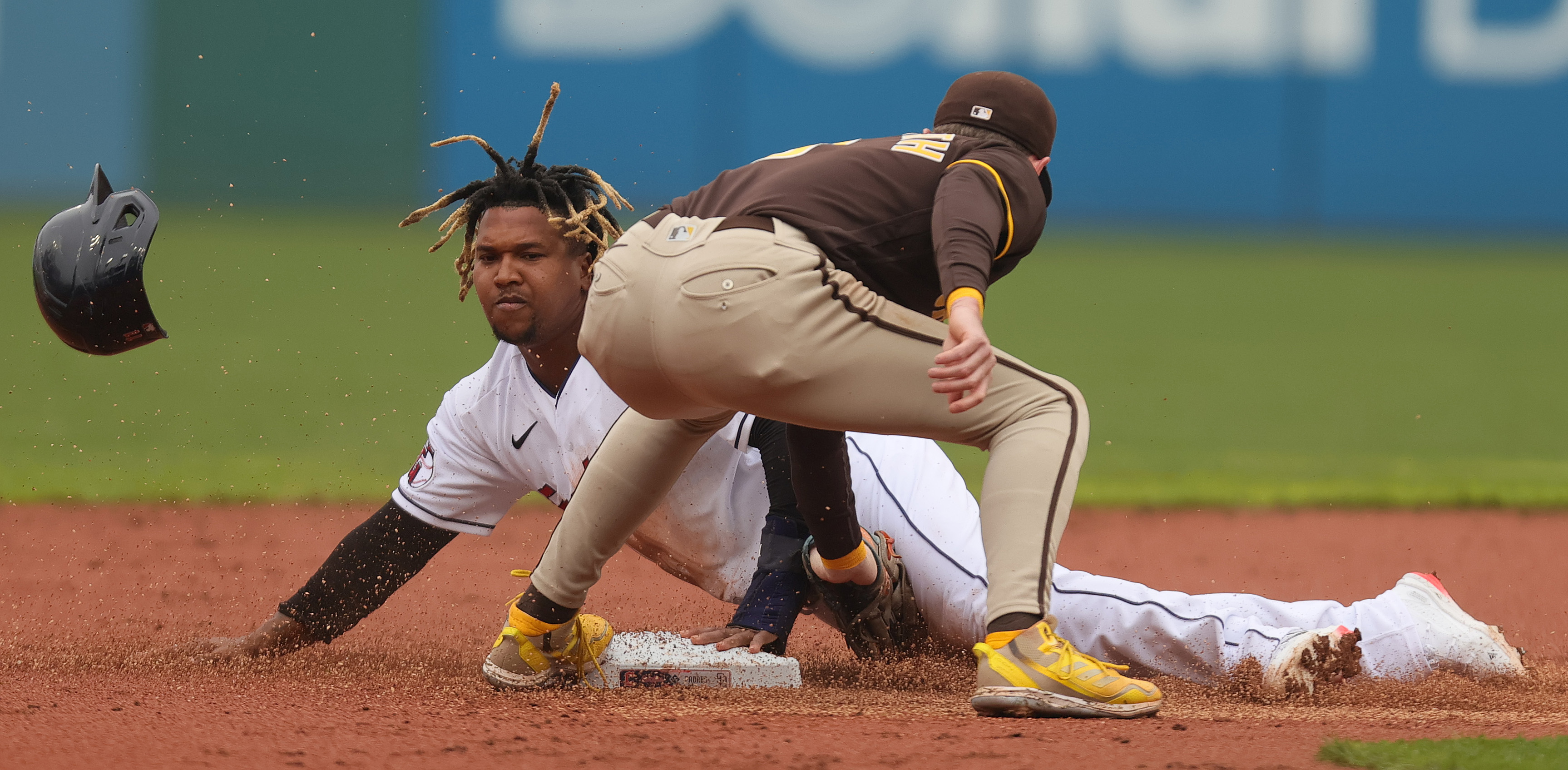 CLEVELAND, OH - MAY 04: San Diego Padres first baseman Eric Hosmer