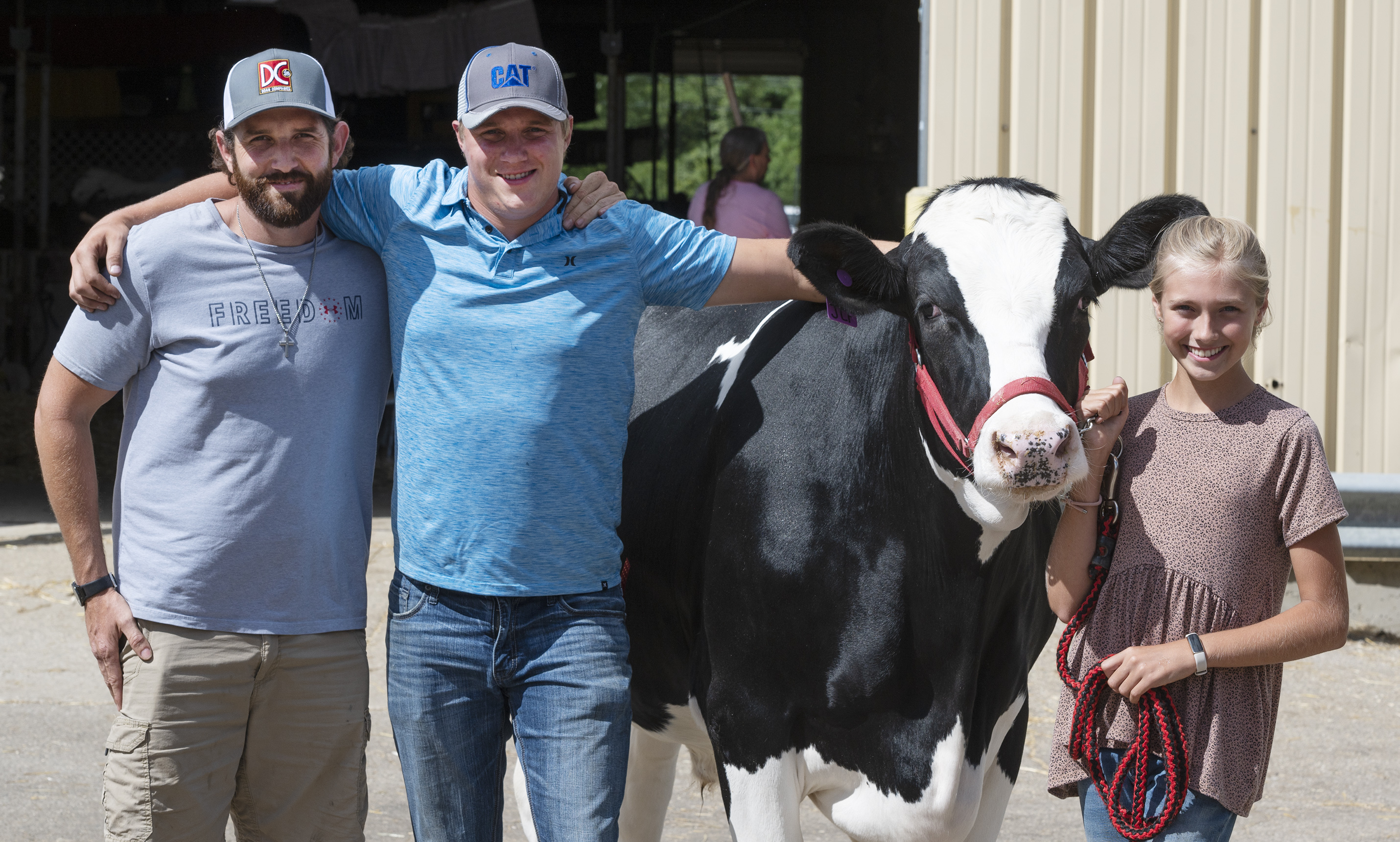 Fair cow donated to non-profit - mlive.com