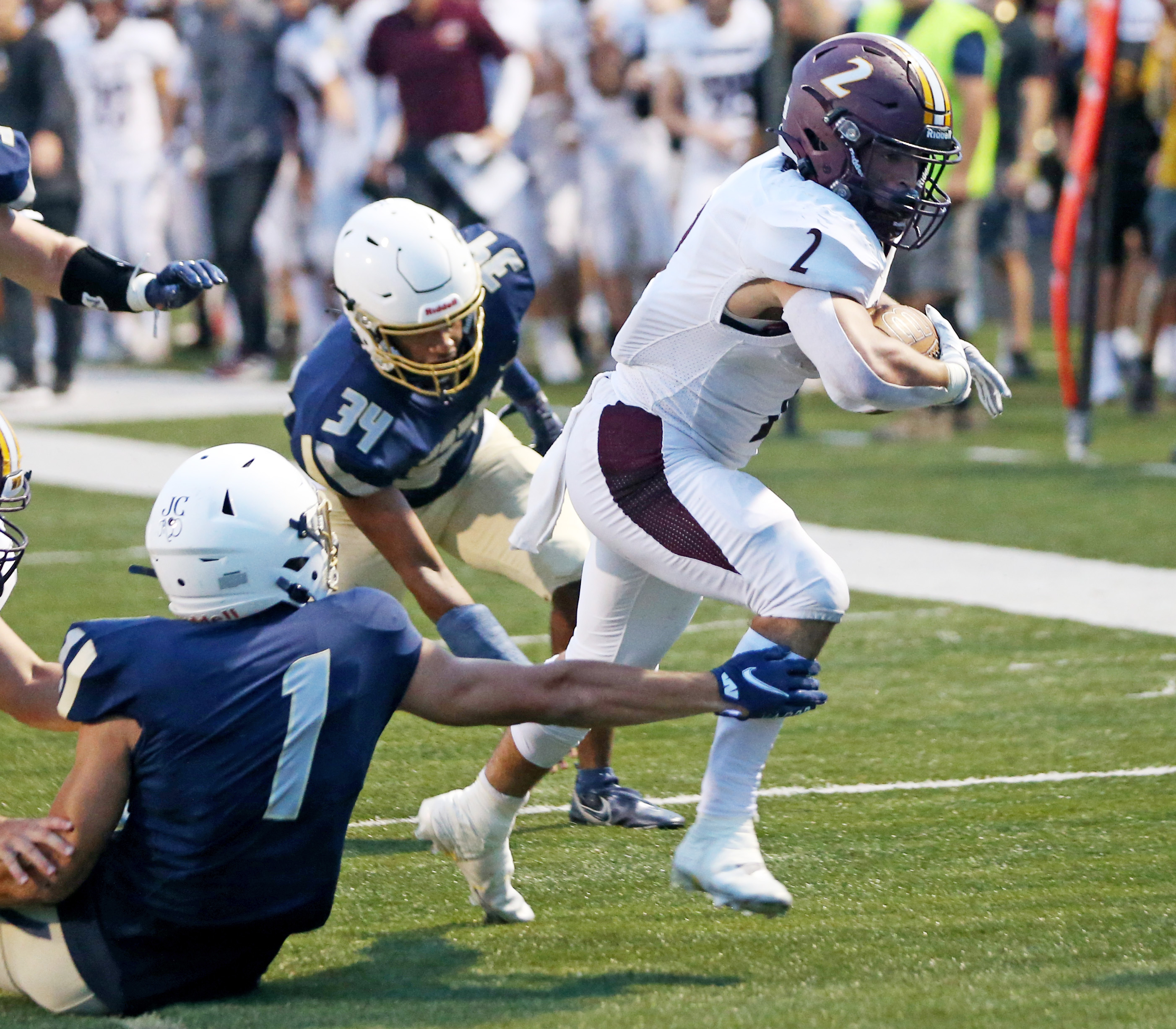 Archbishop Hoban vs. Walsh Jesuit in high school football, September 3 ...