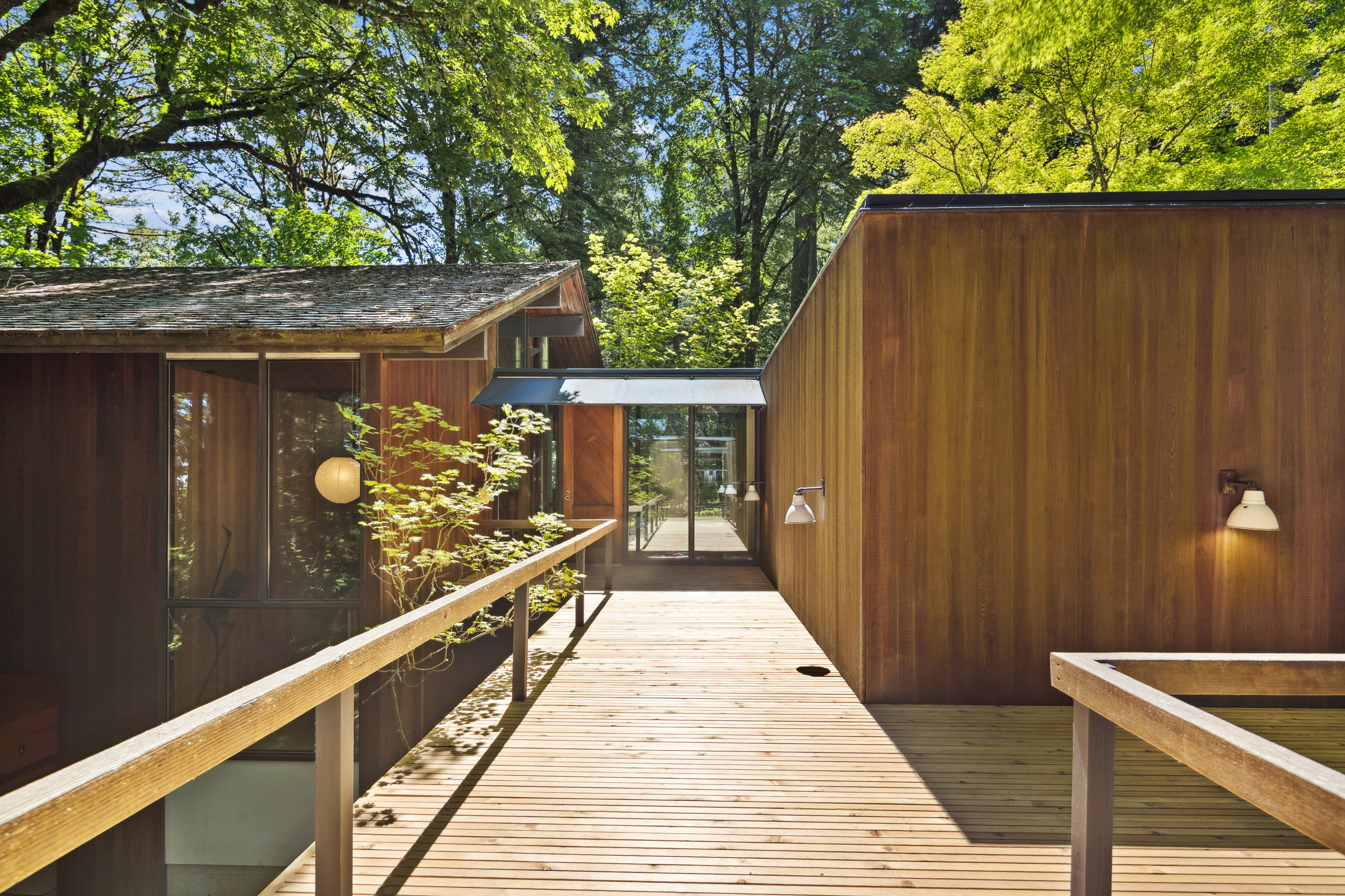 Saul Zaik's residence - oregonlive.com