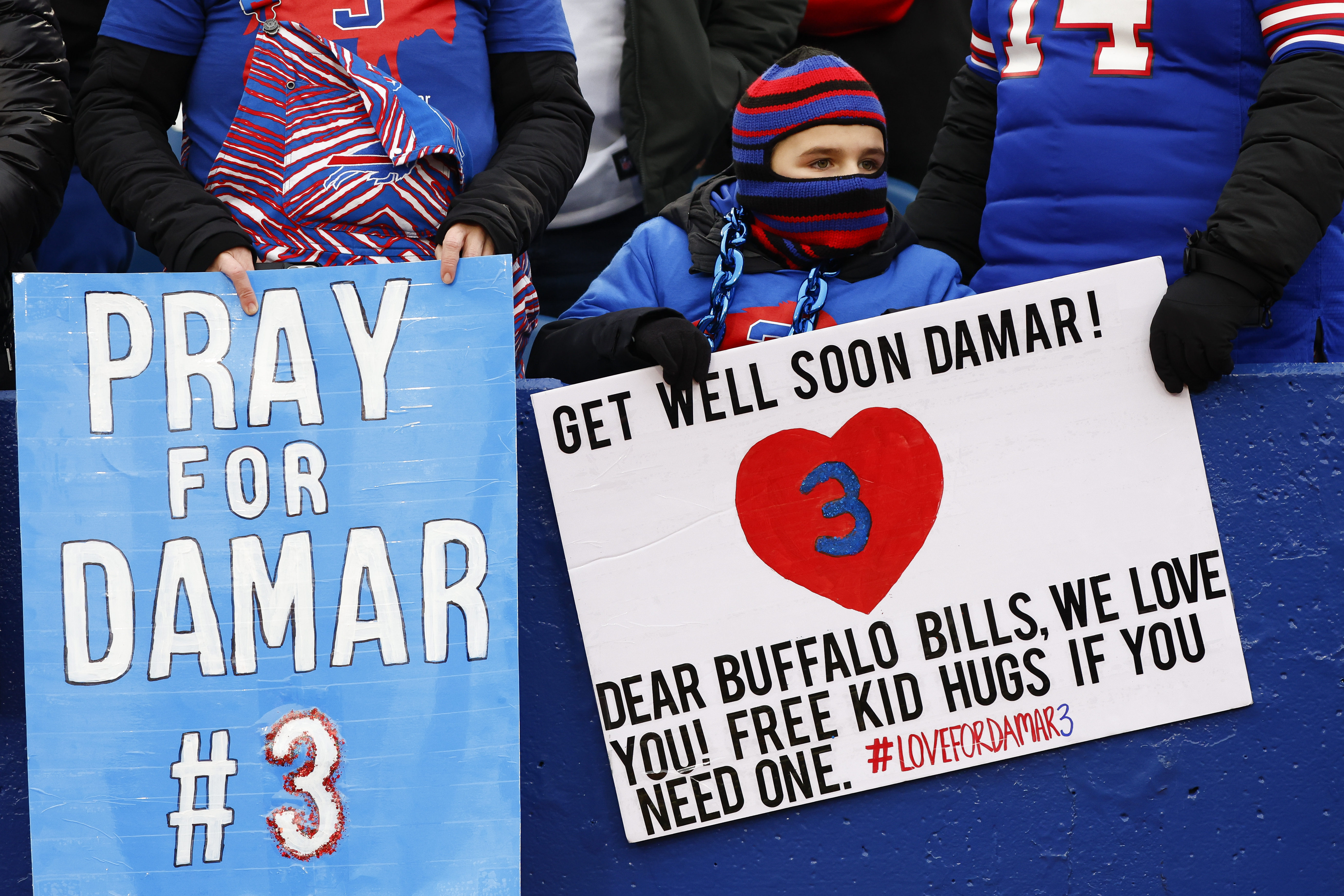 Buffalo Bills Wearing Jersey Patches to Support Damar Hamlin