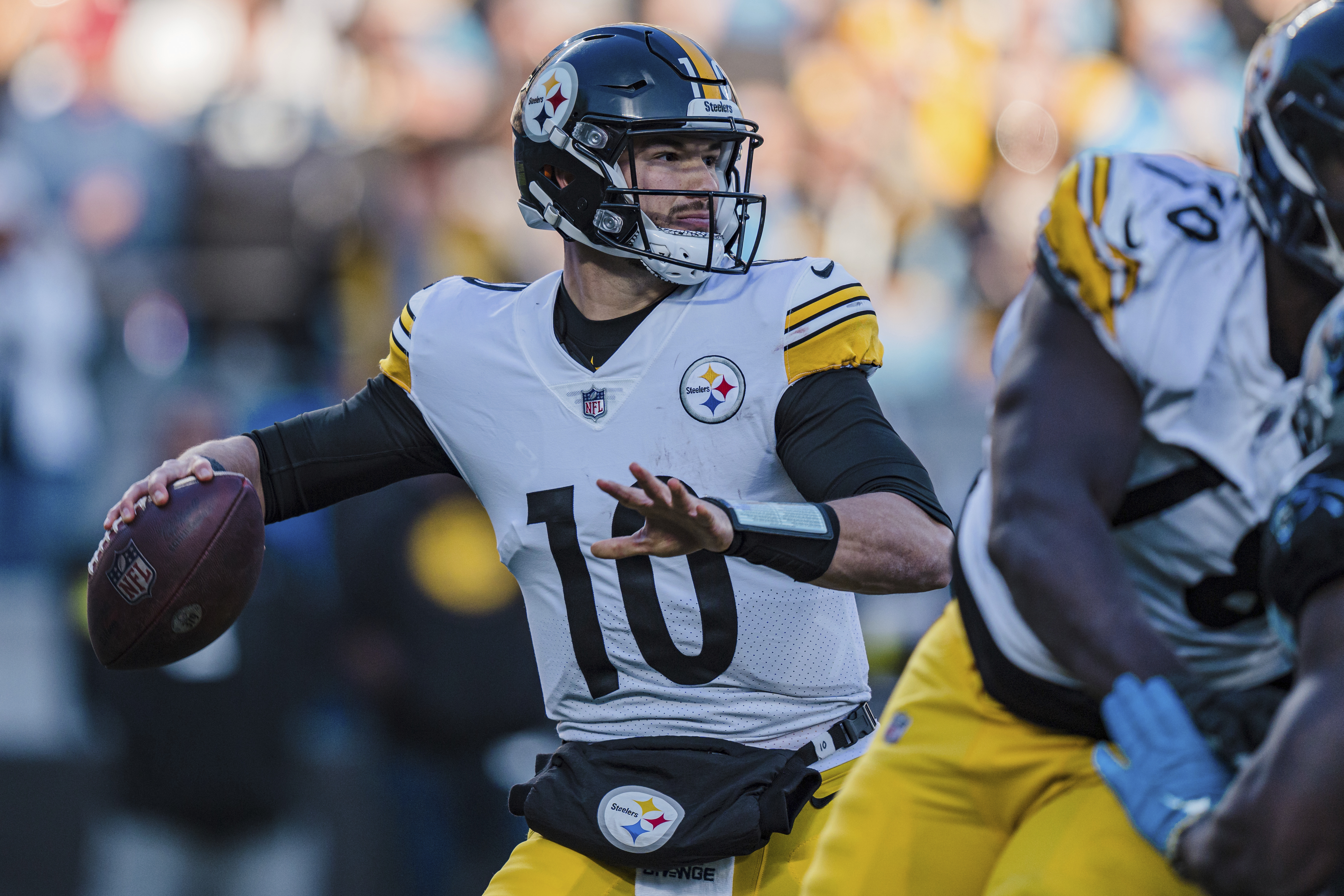 Mitch Trubisky to Start at Quarterback for Steelers vs. Panthers - Sports  Illustrated