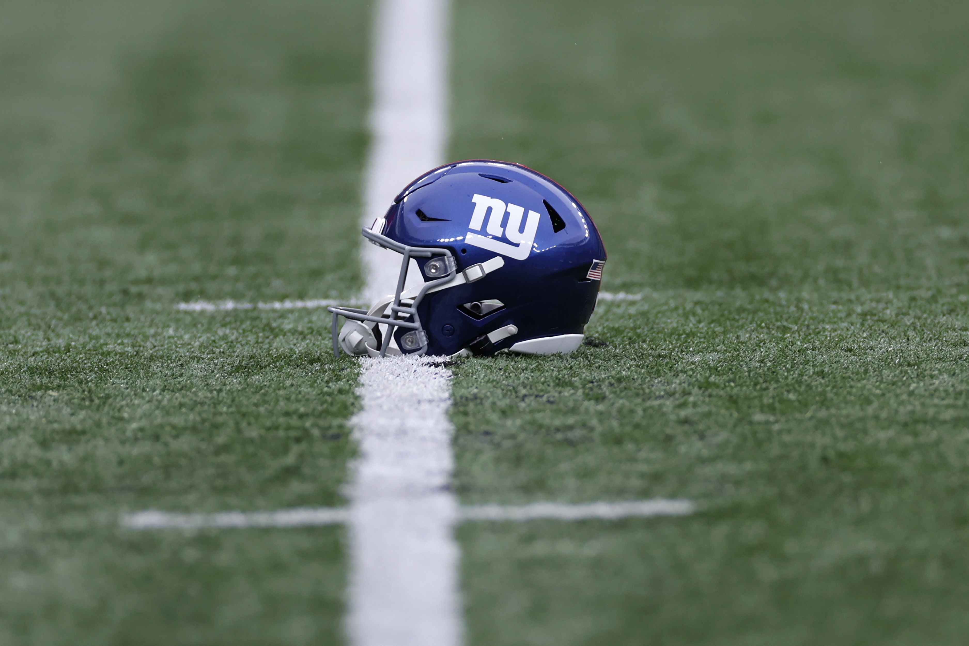 New York Giants to wear color rush uniforms at home against Cowboys