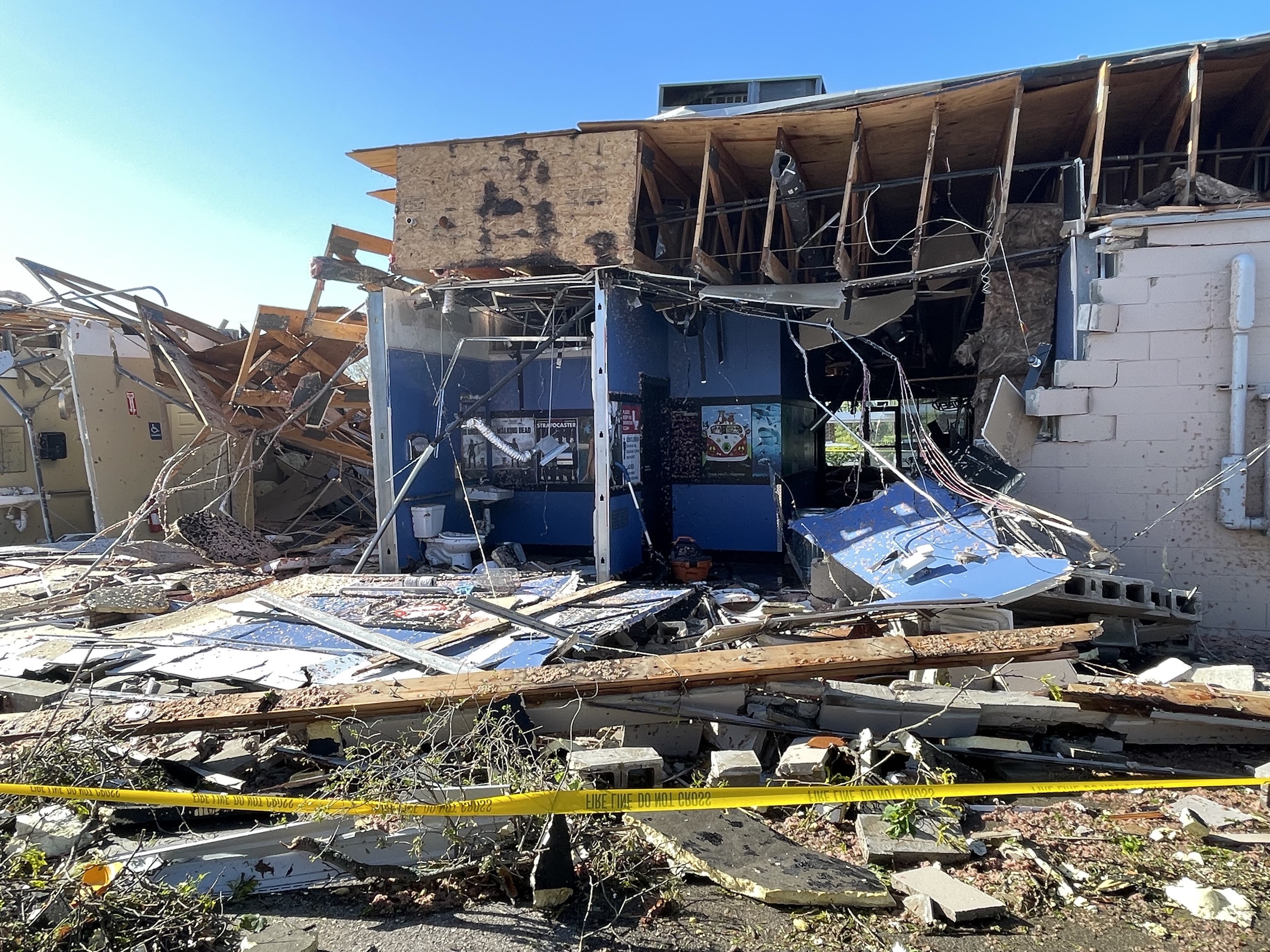 Tornado damage to businesses on Centre Avenue - mlive.com