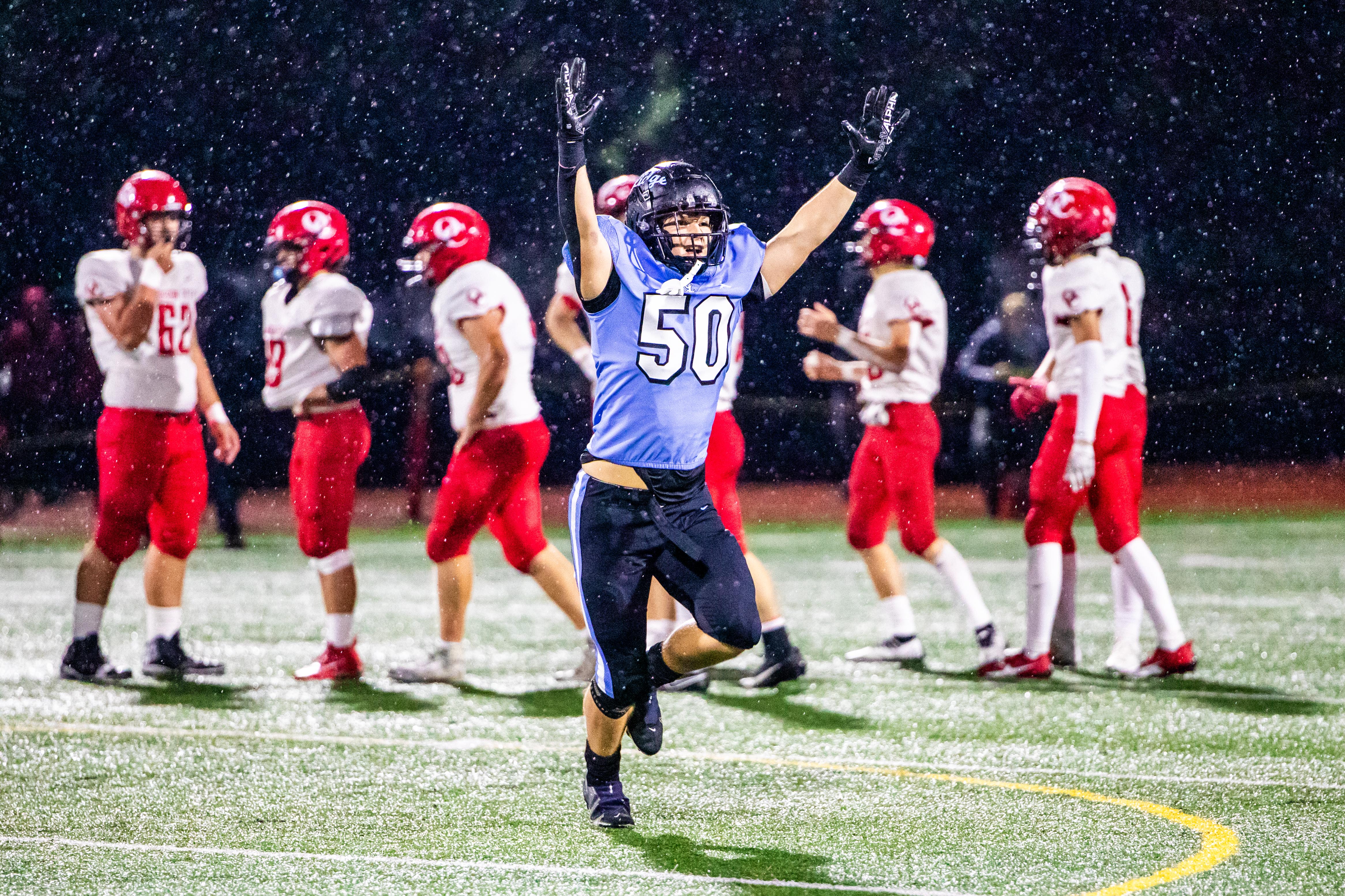 Lake Ridge Pacers Oregon high school football: Lakeridge Pacers vs Oregon City Pioneers ...