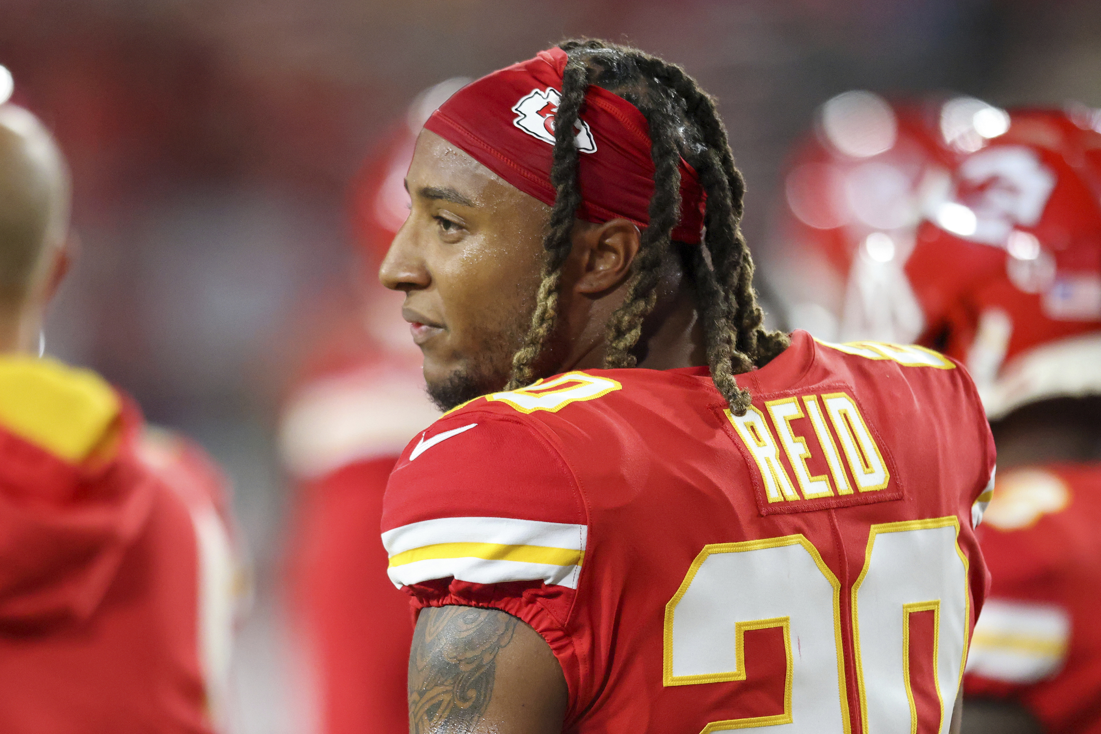 Justin Reid throws extreme shade at Tee Higgins, Hayden Hurst