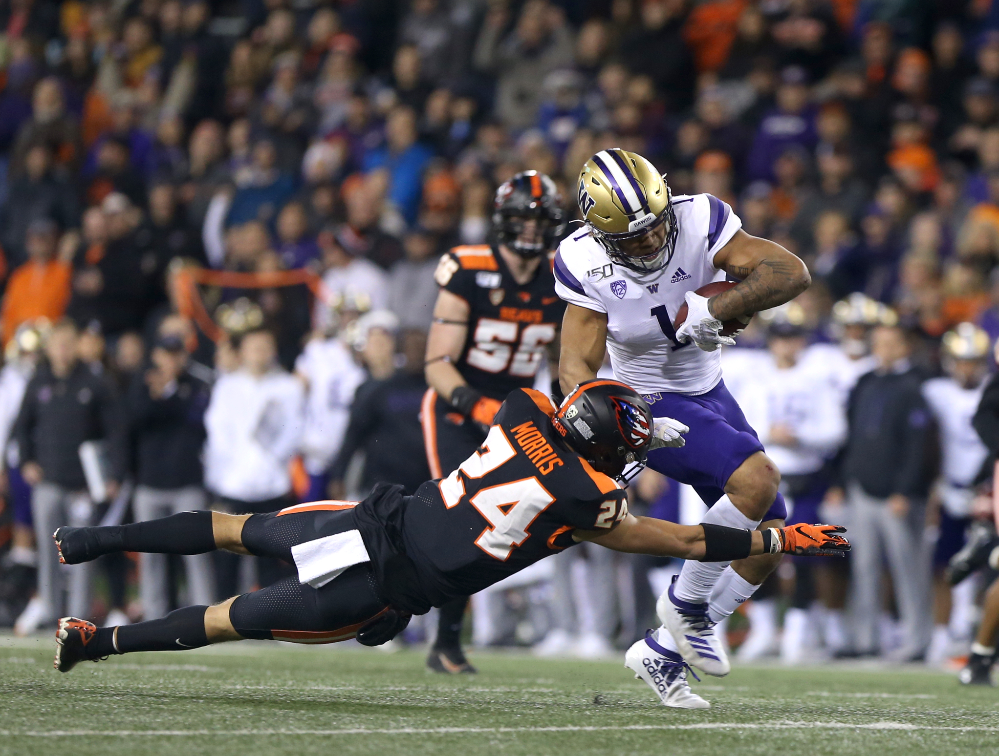 Oregon State announces Jermar Jefferson, John McCartan and three others out  for Utah because of COVID-19 protocol 