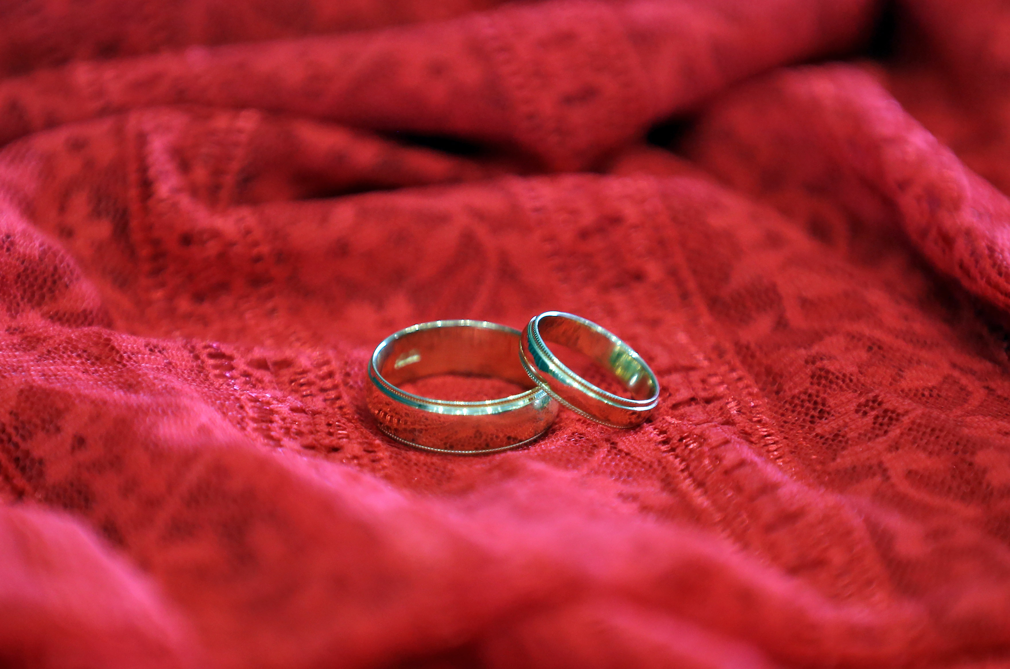 Seven couples tie the knot at Crocker Park on Valentine’s Day, February