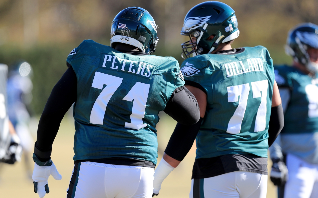 Jason Peters' return to Eagles lineup has Jordan Mailata on the