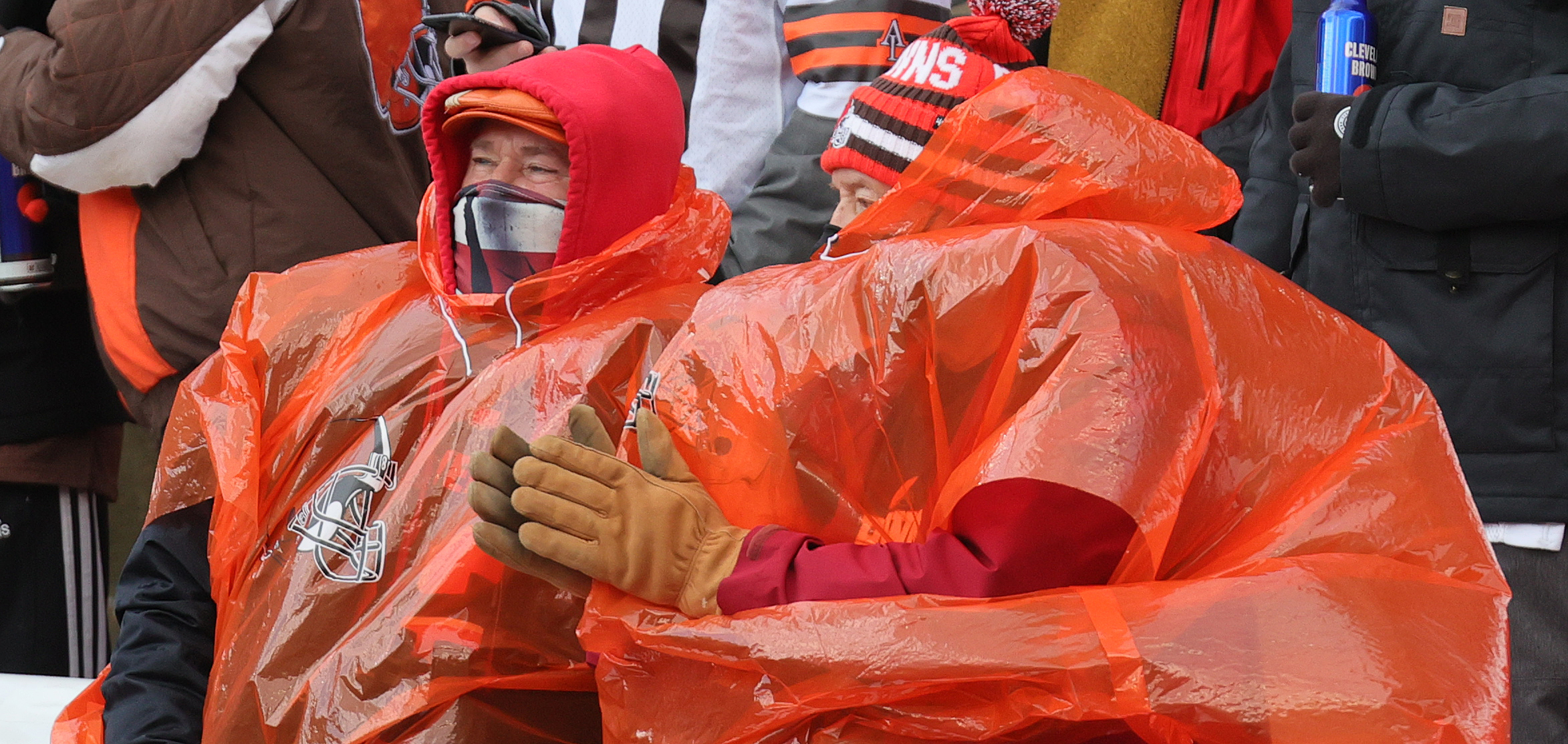 Wild weather during the Cleveland Browns-Houston Texans game