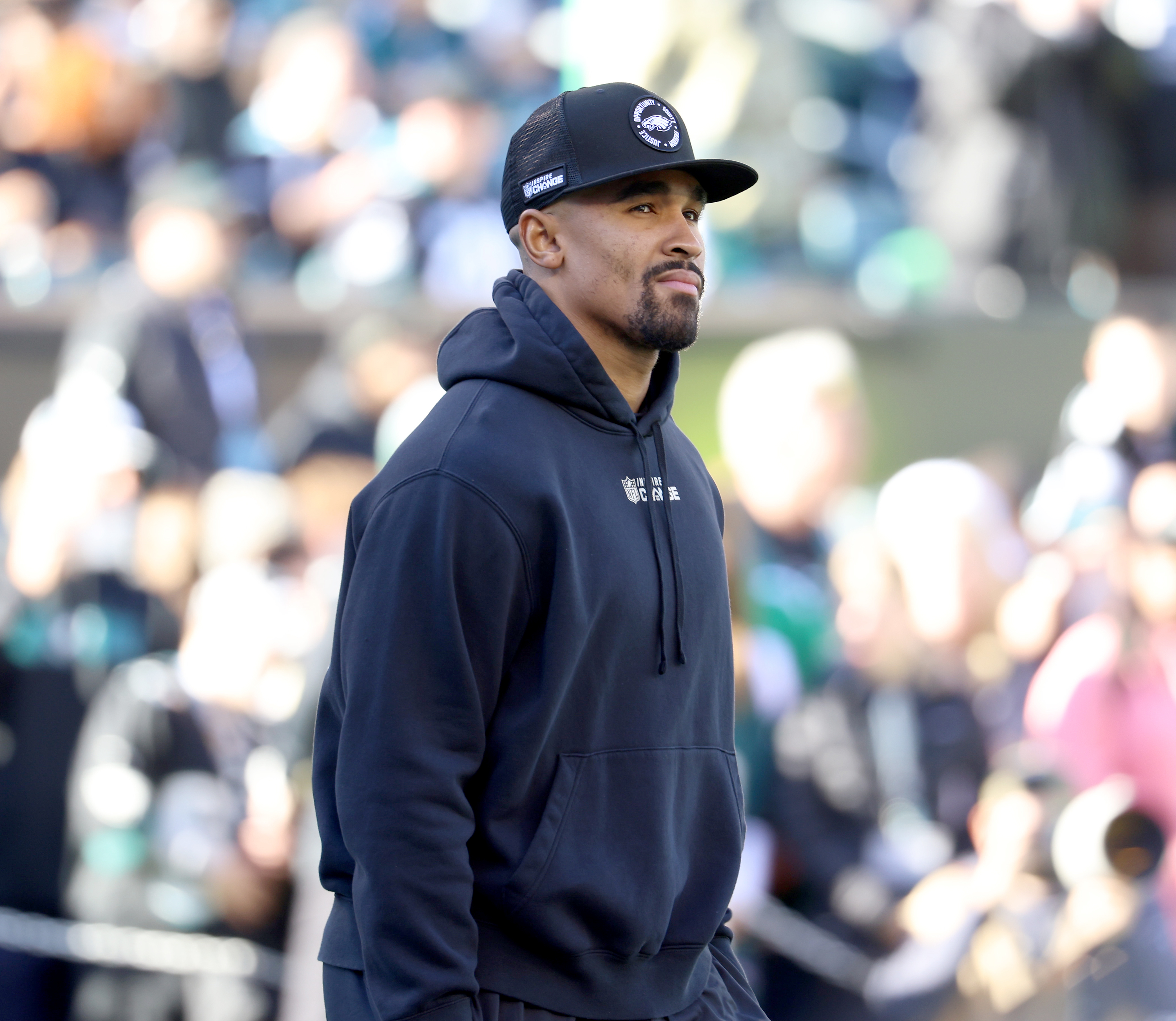NFL execs say Eagles' Jalen Hurts will take one for the team - nj.com