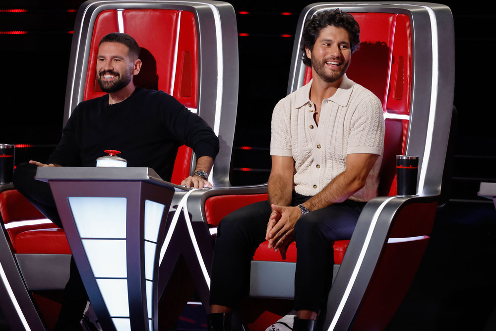 Dan + Shay play wedding song for 'The Voice' contestant and her fiancé -  masslive.com