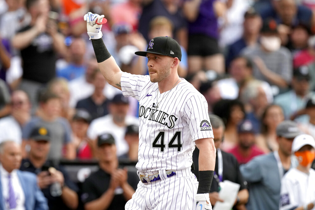 MLB rumors: Rockies' Trevor Story ignores Yankees trade buzz 