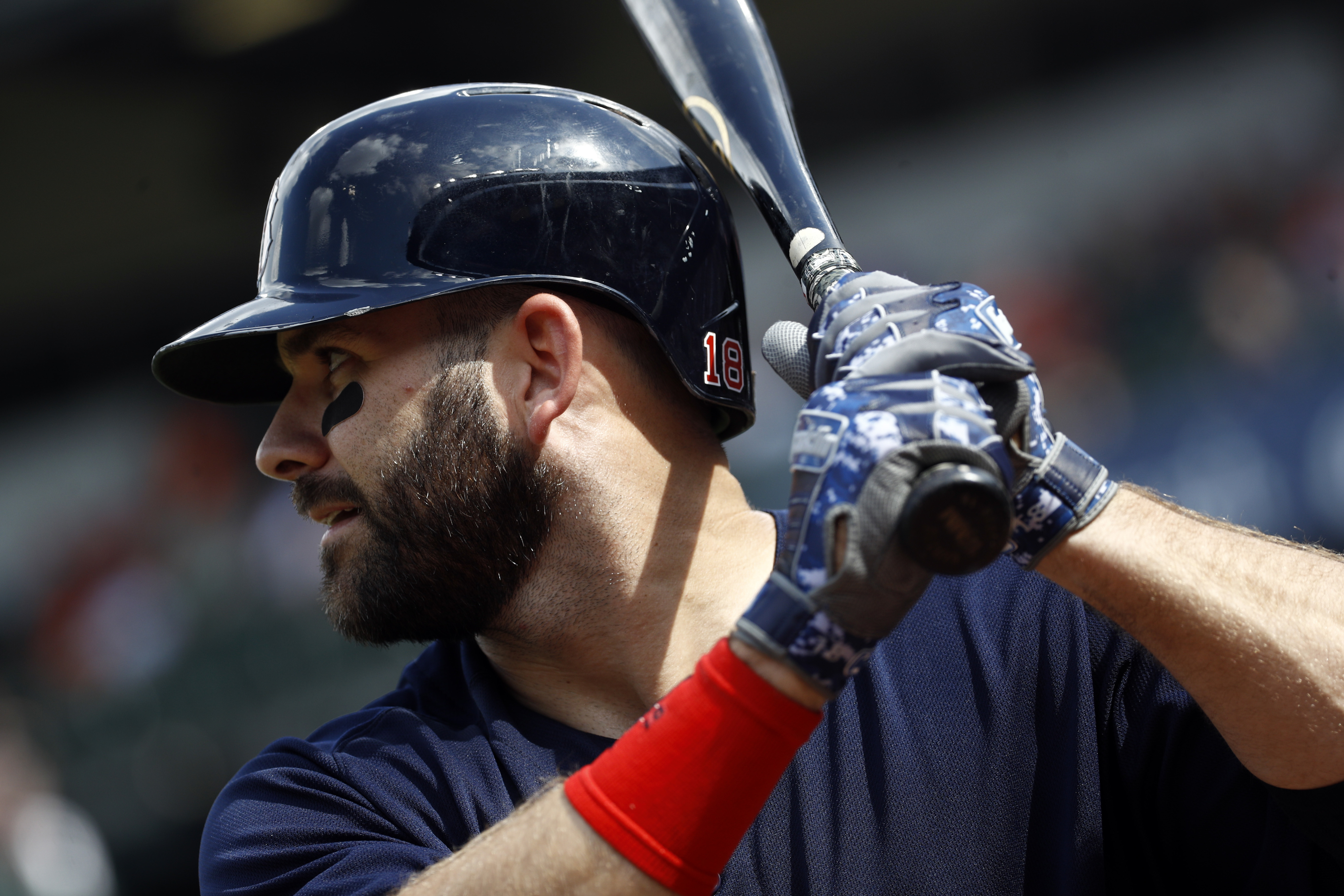 Red Sox re-sign 1B Mitch Moreland to one-year deal