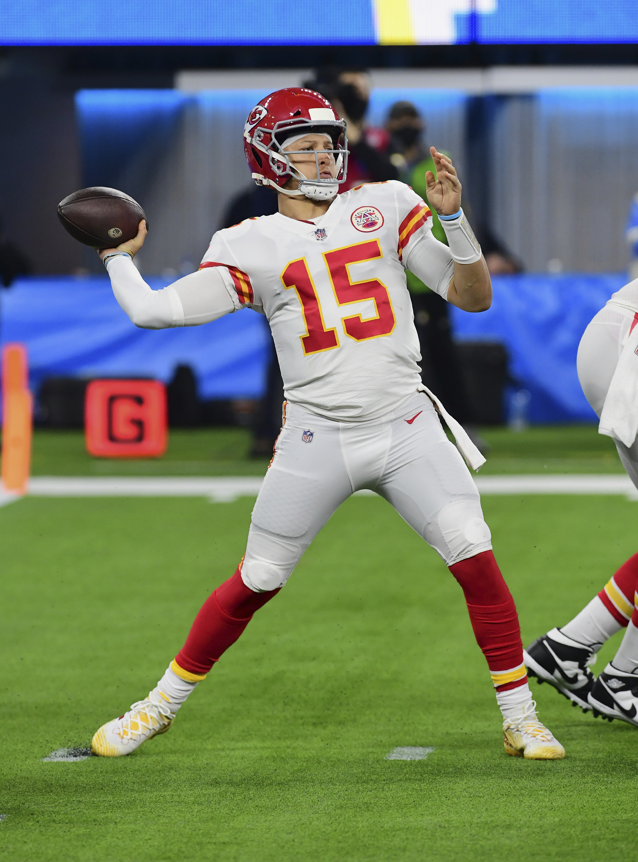 Chiefs vs. Chargers: The best Patrick Mahomes prop bets for TNF