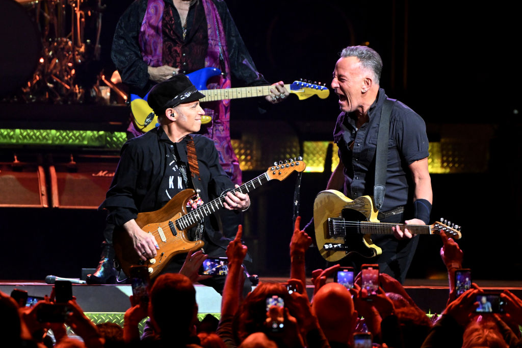 Where to buy cheap, last-minute Bruce Springsteen tickets 