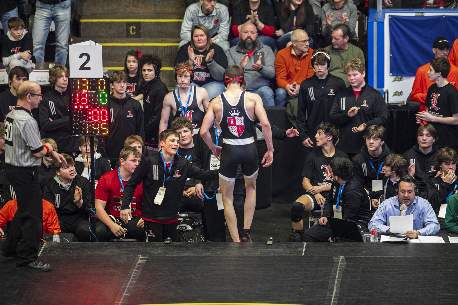 DSHS Wrestling on X: The boys tied a program-best 3 on the podium and  finished up 9th at the state championships 