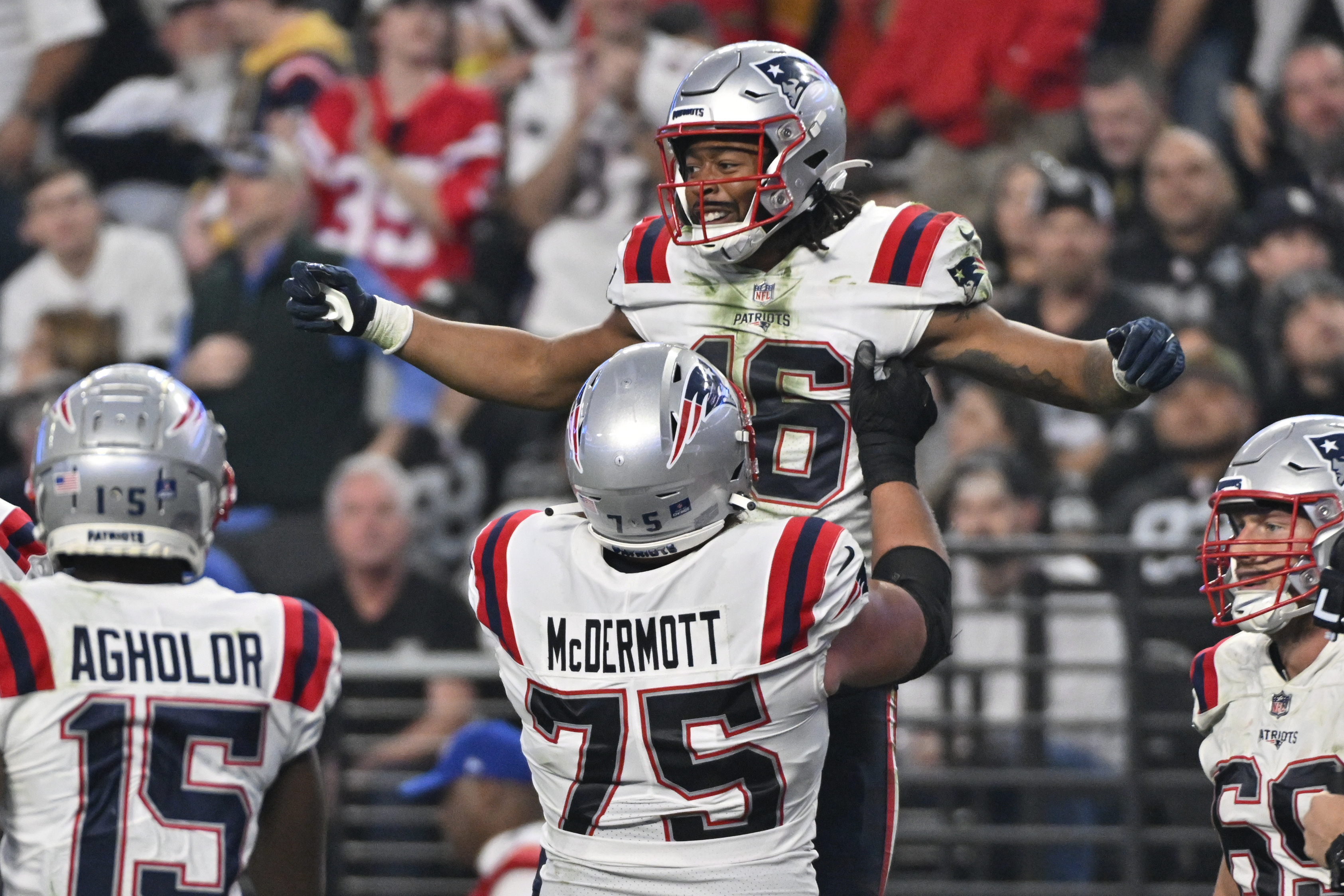 Patriots 2023 free agents, trade rumors and retirements: Who's not coming  back? 