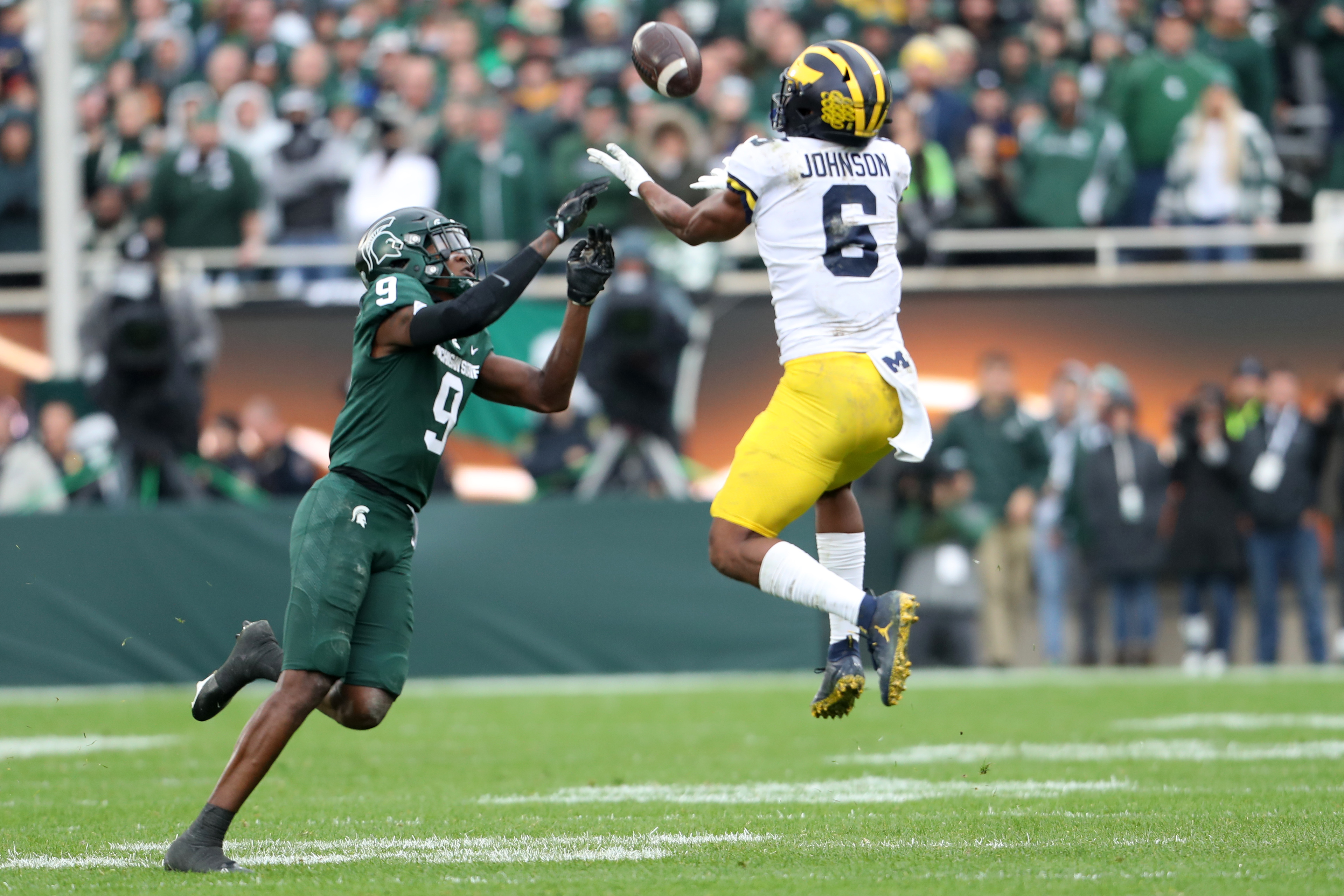 Michigan, Michigan State claim all three B1G weekly awards