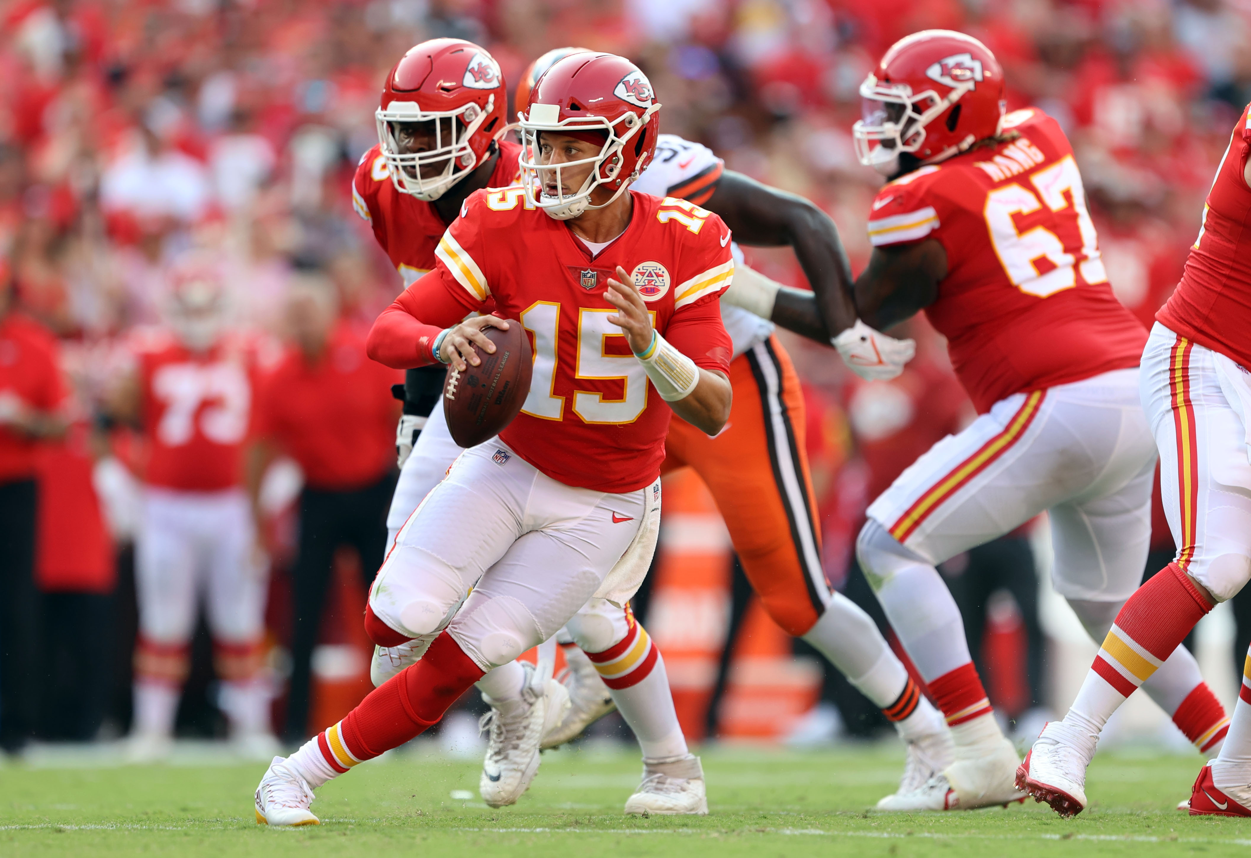 Raiders visit Chiefs for Monday Night Football showdown