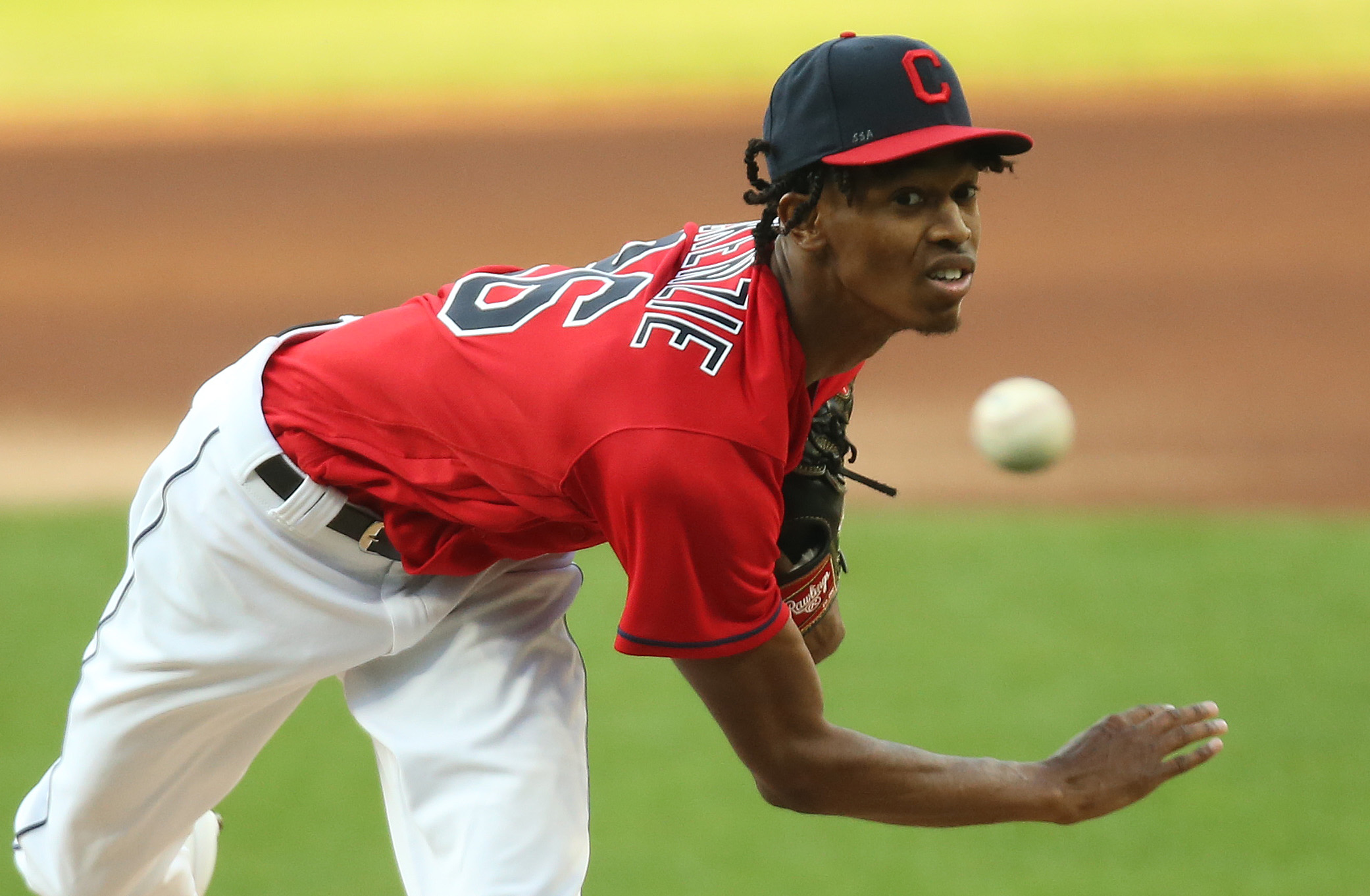 McKenzie strikes out 10 in debut as Indians beat Tigers