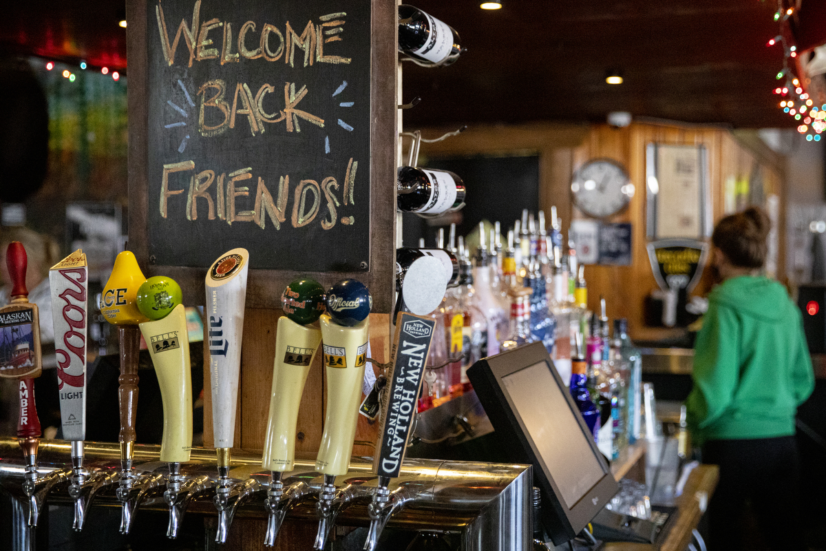 Restaurants in West Michigan return to inperson dining